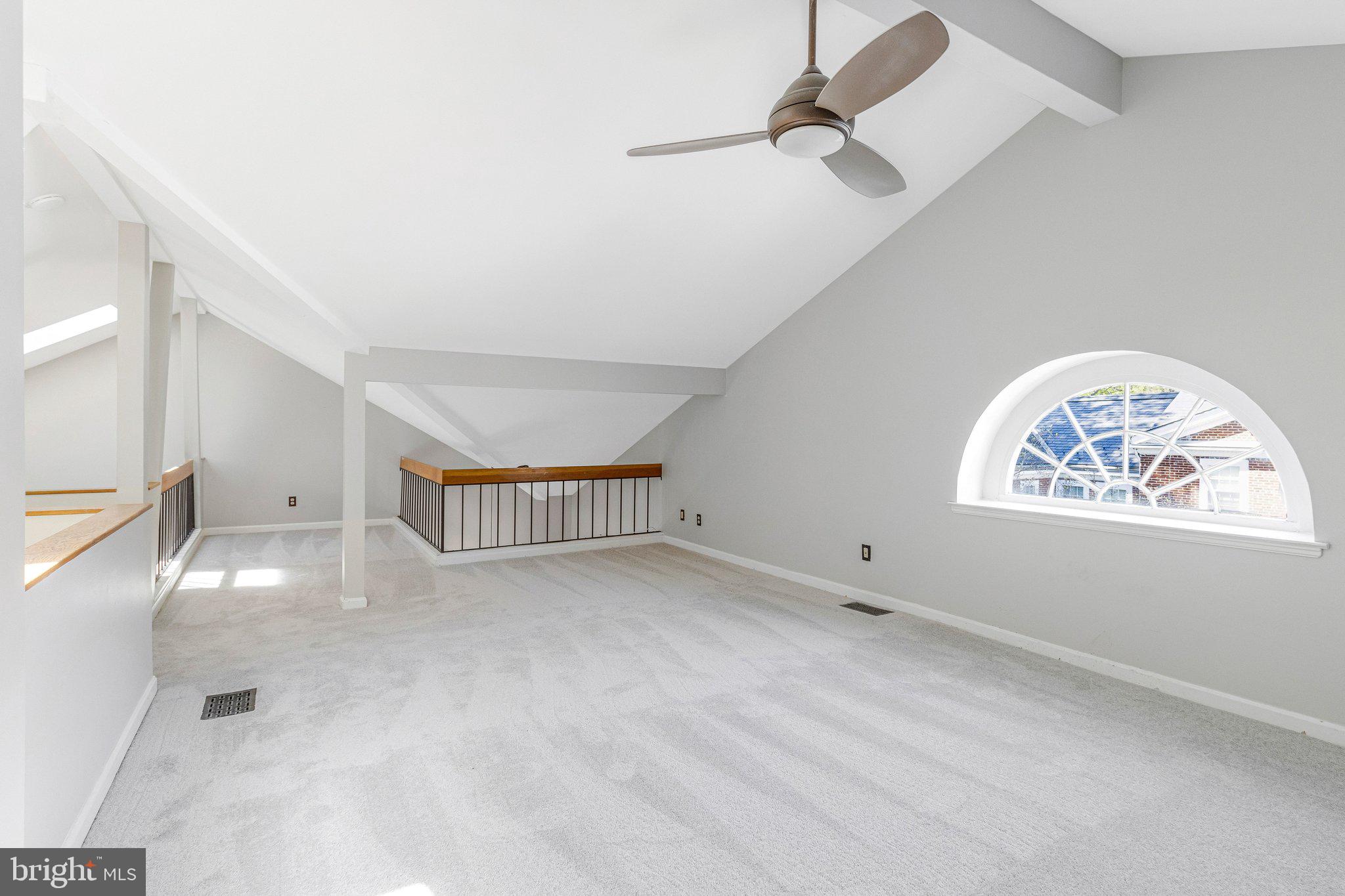 CLEVELAND PARK - Residential