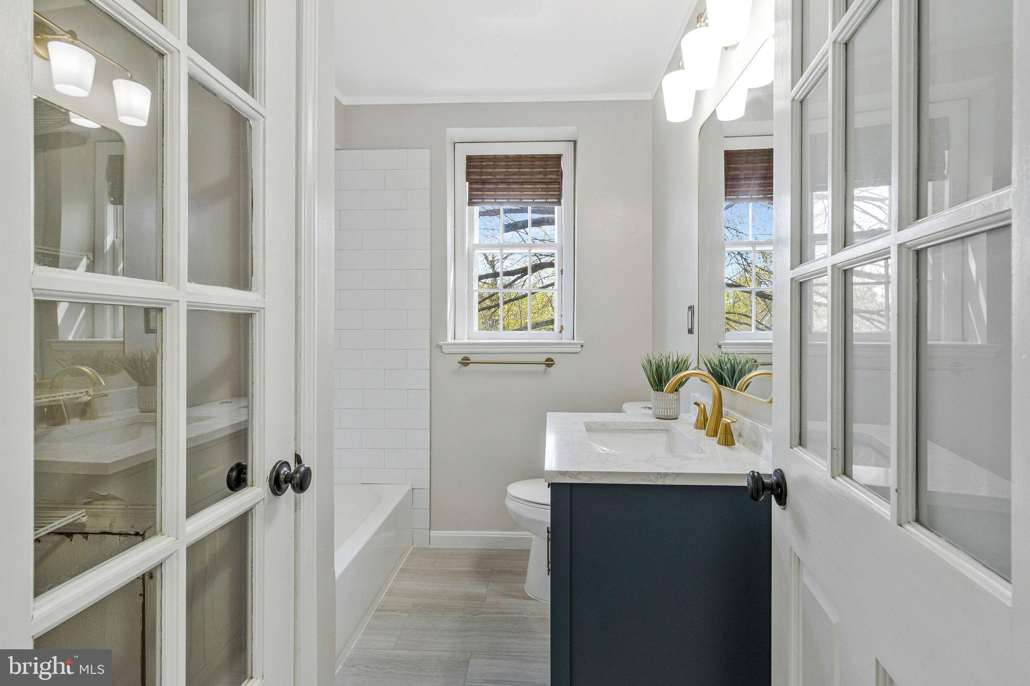 CLEVELAND PARK - Residential