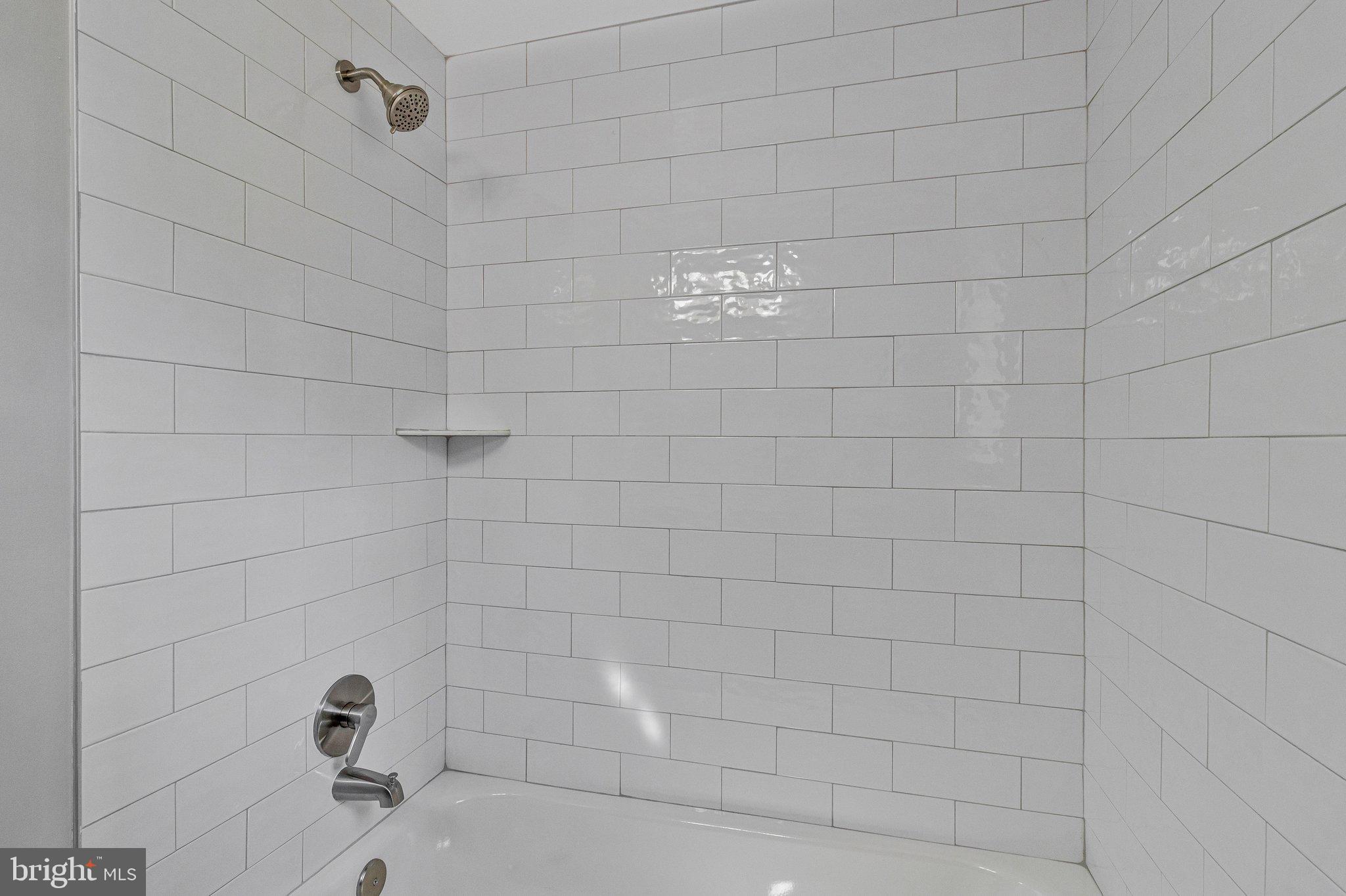 CLEVELAND PARK - Residential