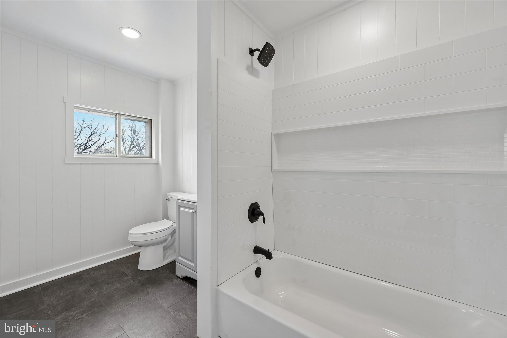 KNOLLWOOD - Residential