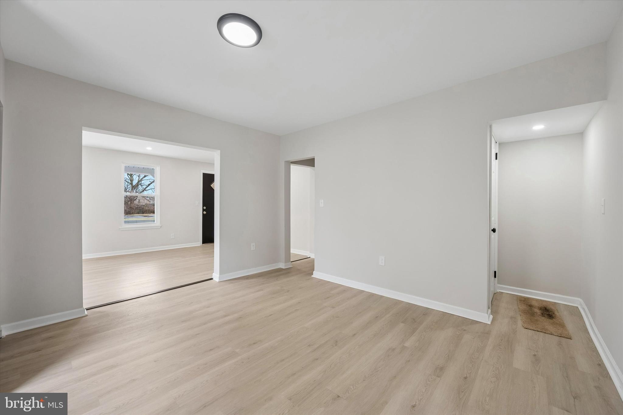 KNOLLWOOD - Residential