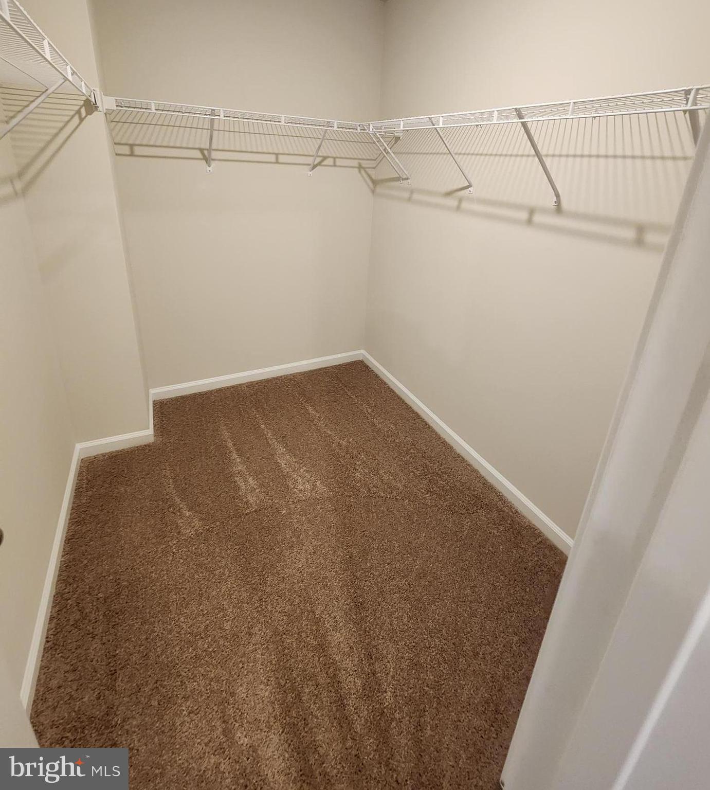 HOMEPLACE AT RIVERSIDE - Residential Lease