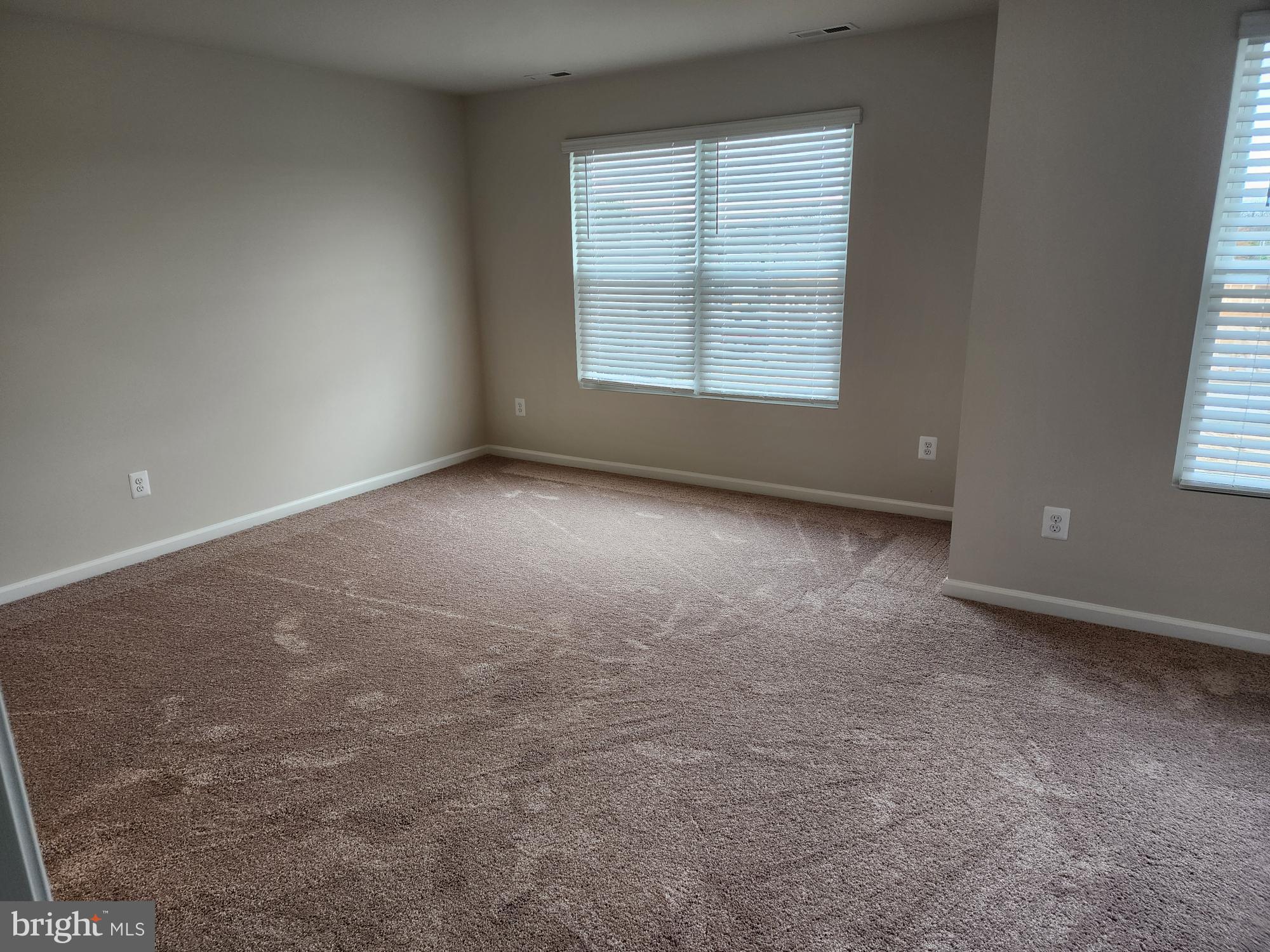 HOMEPLACE AT RIVERSIDE - Residential Lease