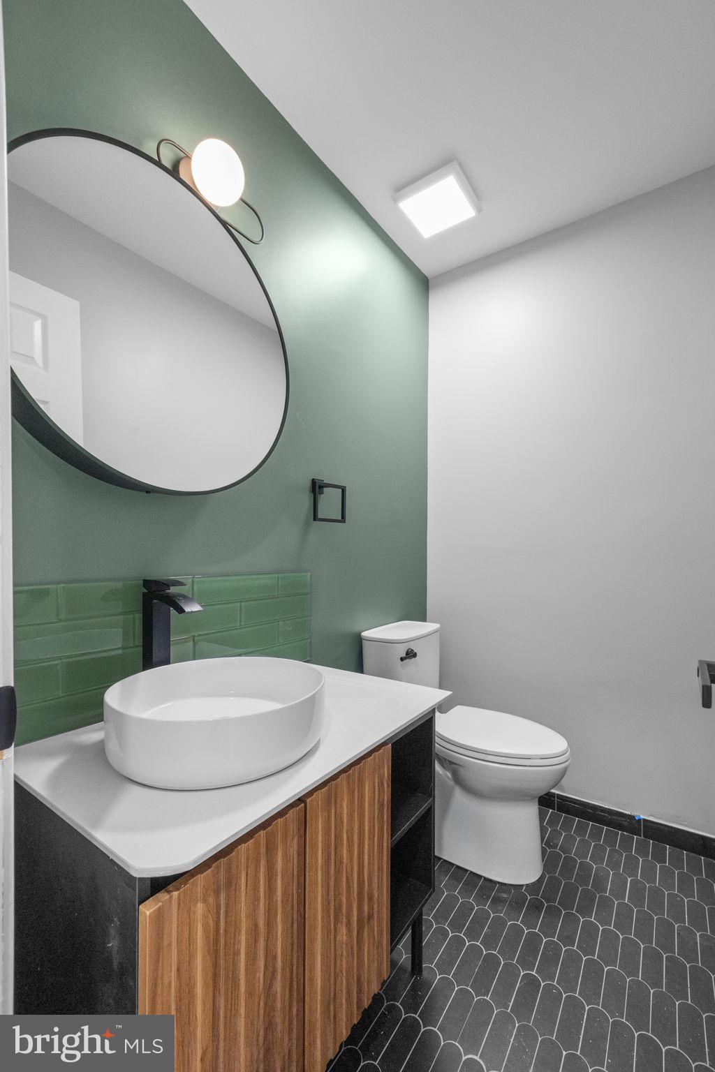 BEIDLER KNOLL - Residential Lease