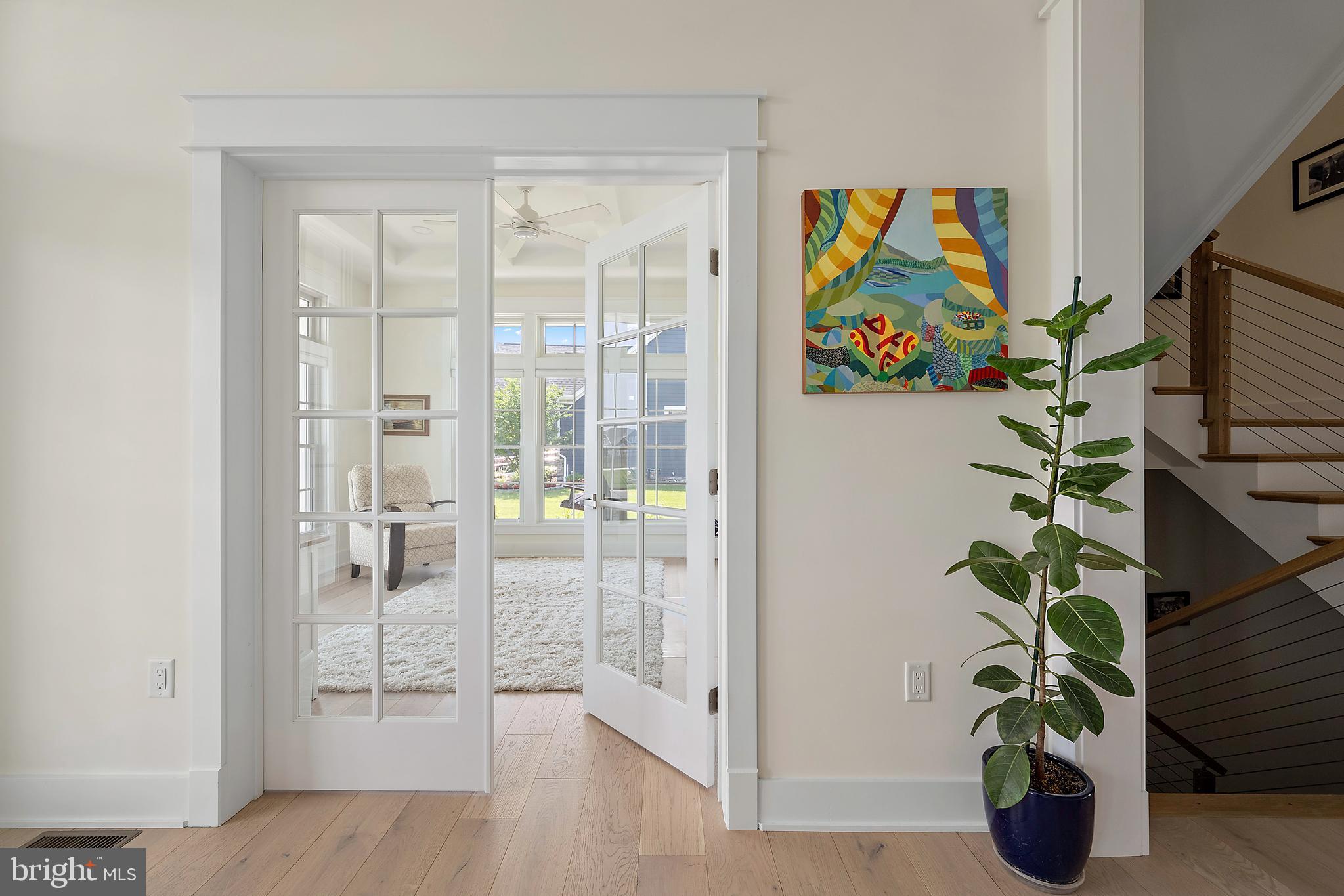 SHOWFIELD - Residential