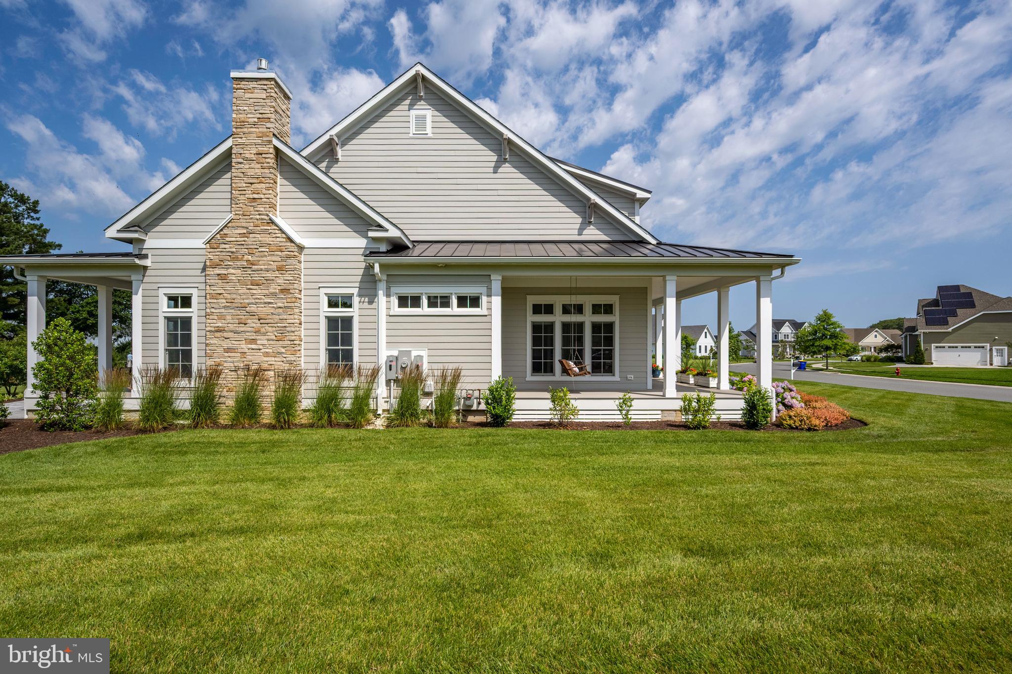 33279 HORSESHOE COURT