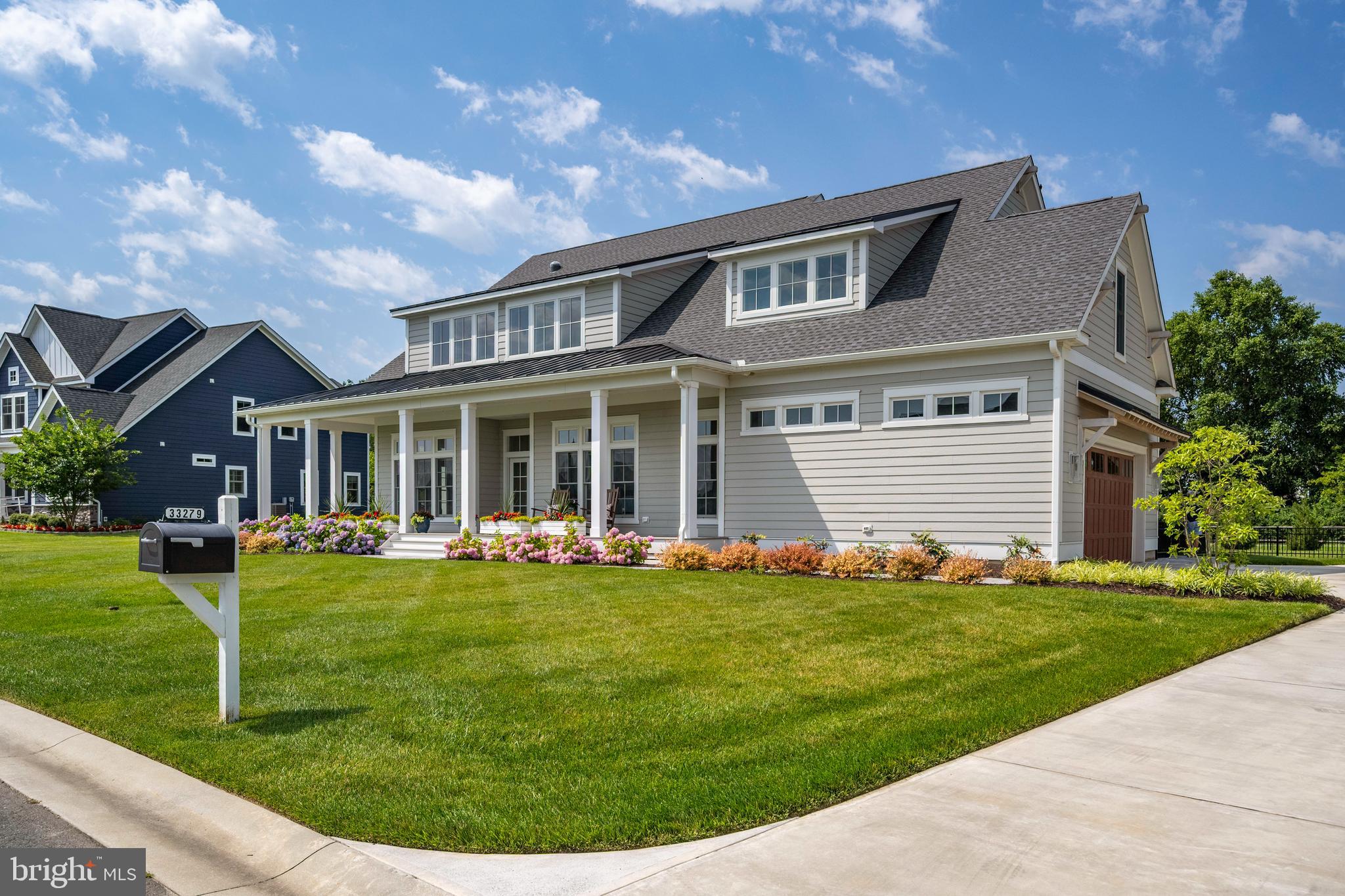 33279 HORSESHOE COURT