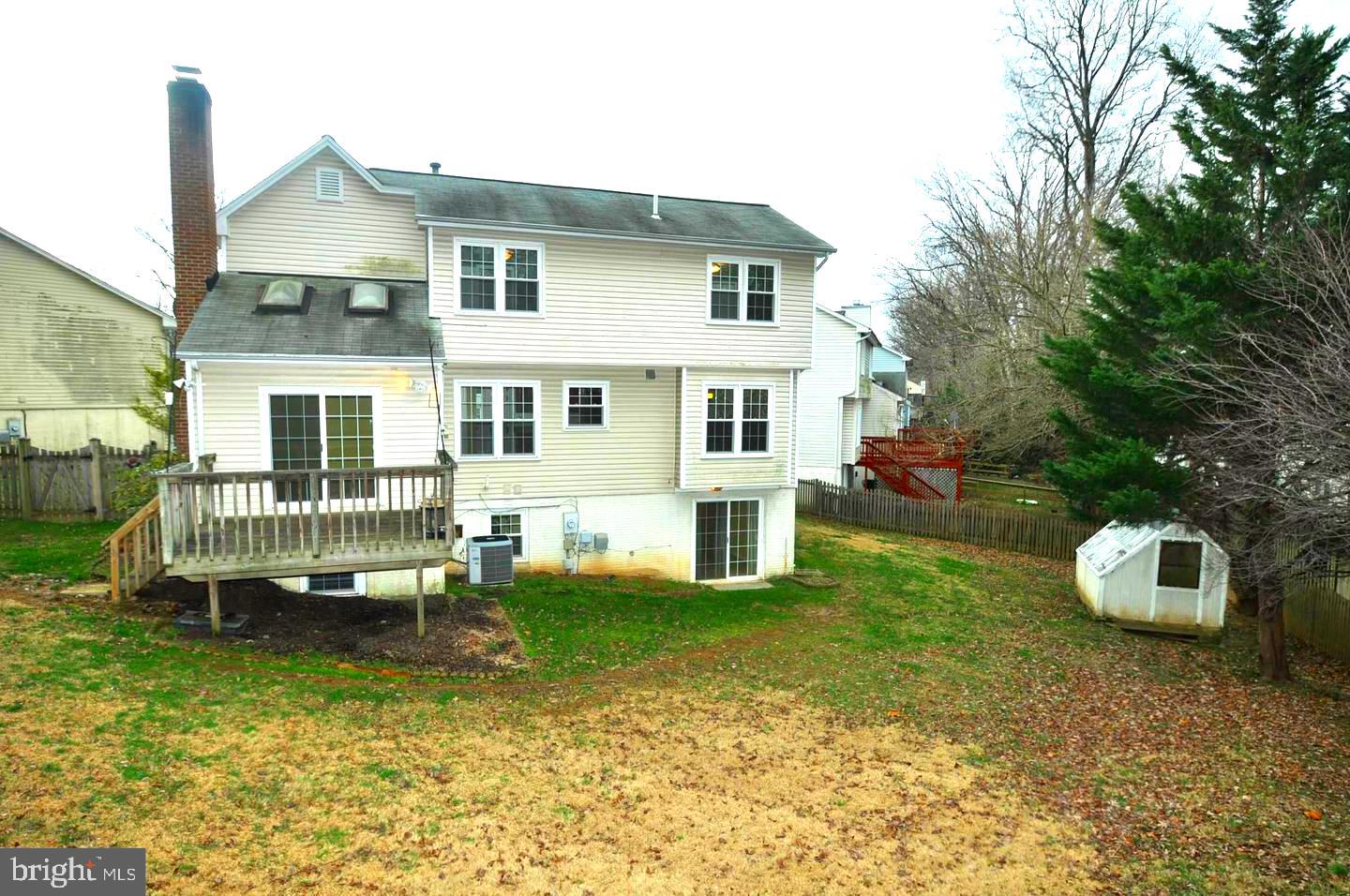 WASHINGTONIAN VILLAGE - Residential Lease