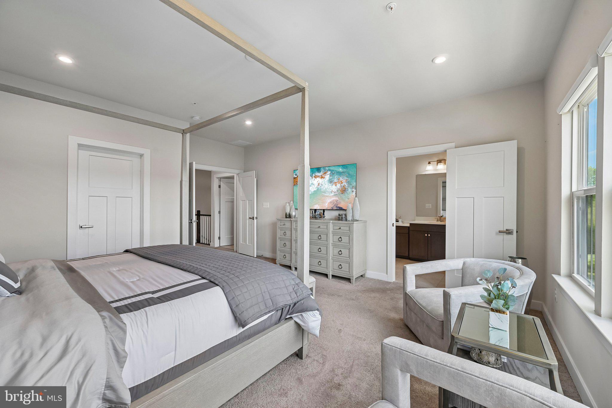 PADDOCK POINTE - Residential
