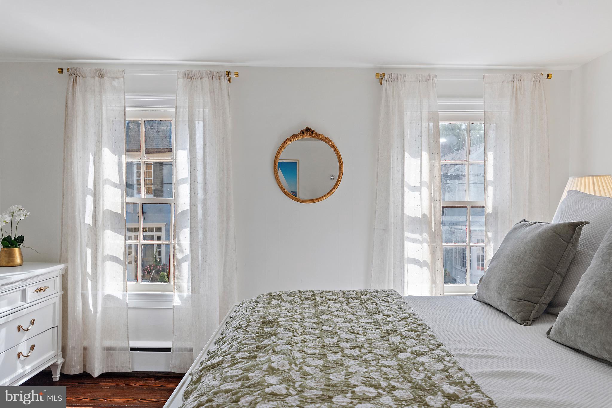 HISTORIC DISTRICT - Residential