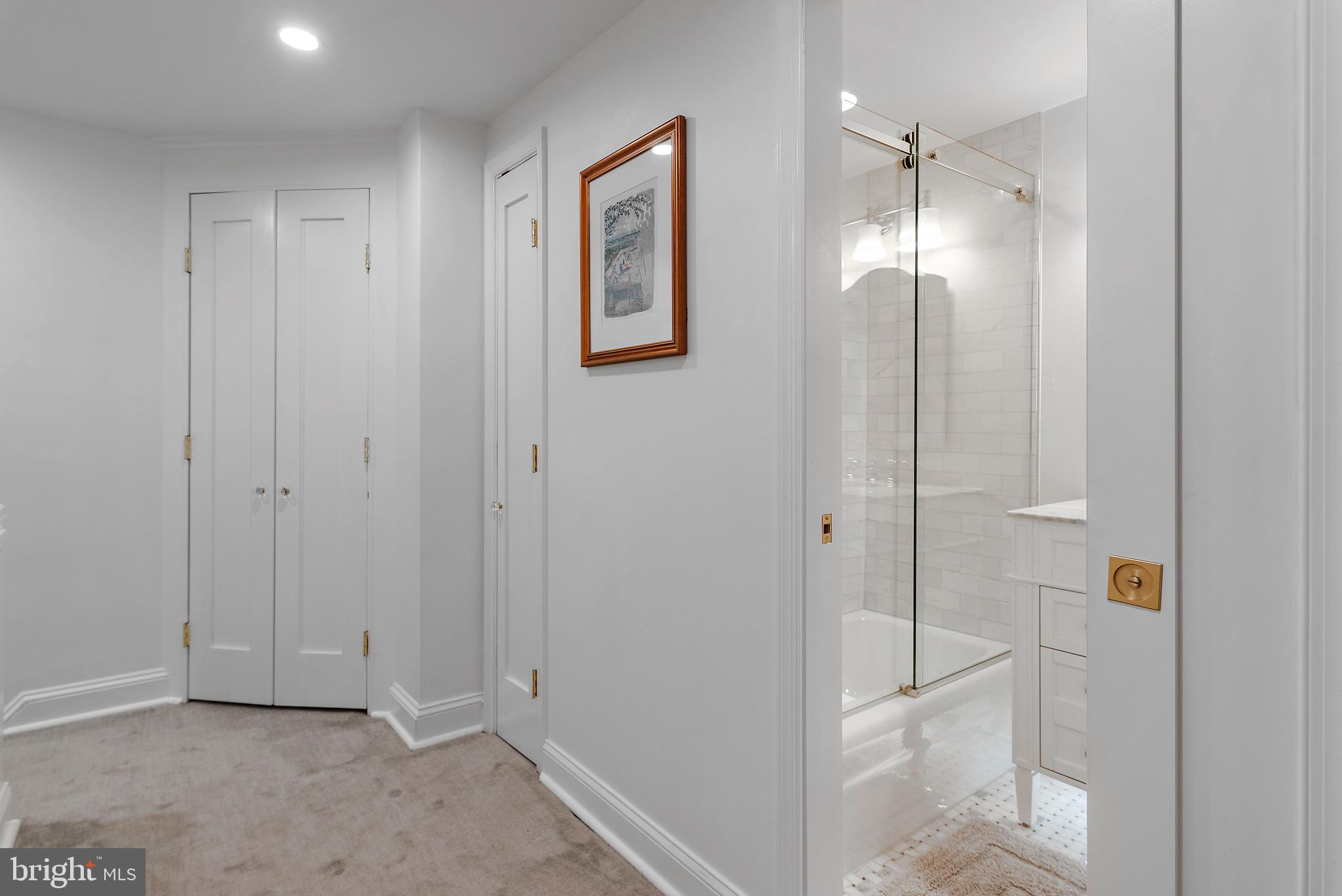 HISTORIC DISTRICT - Residential