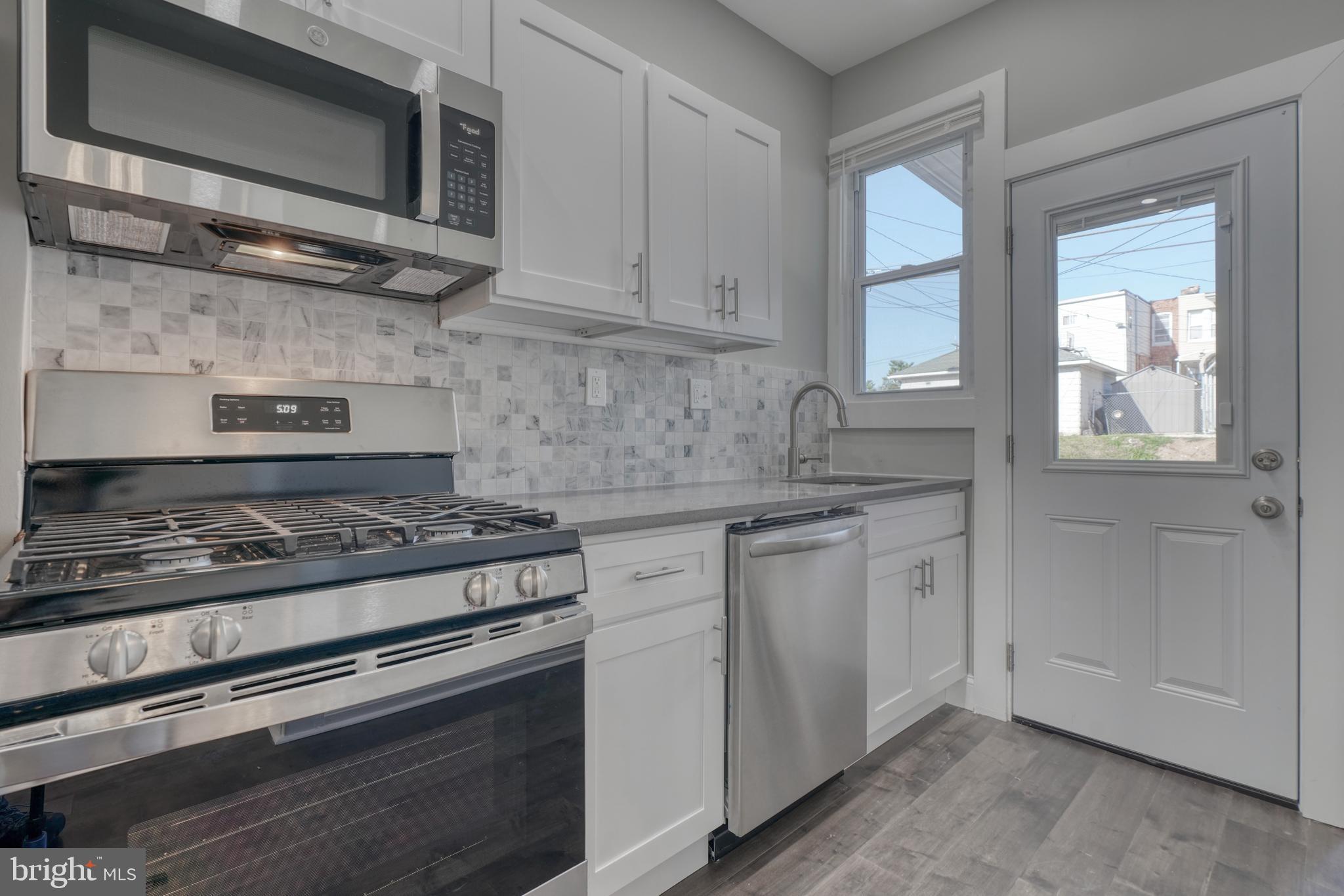 WEST FOREST PARK - Residential