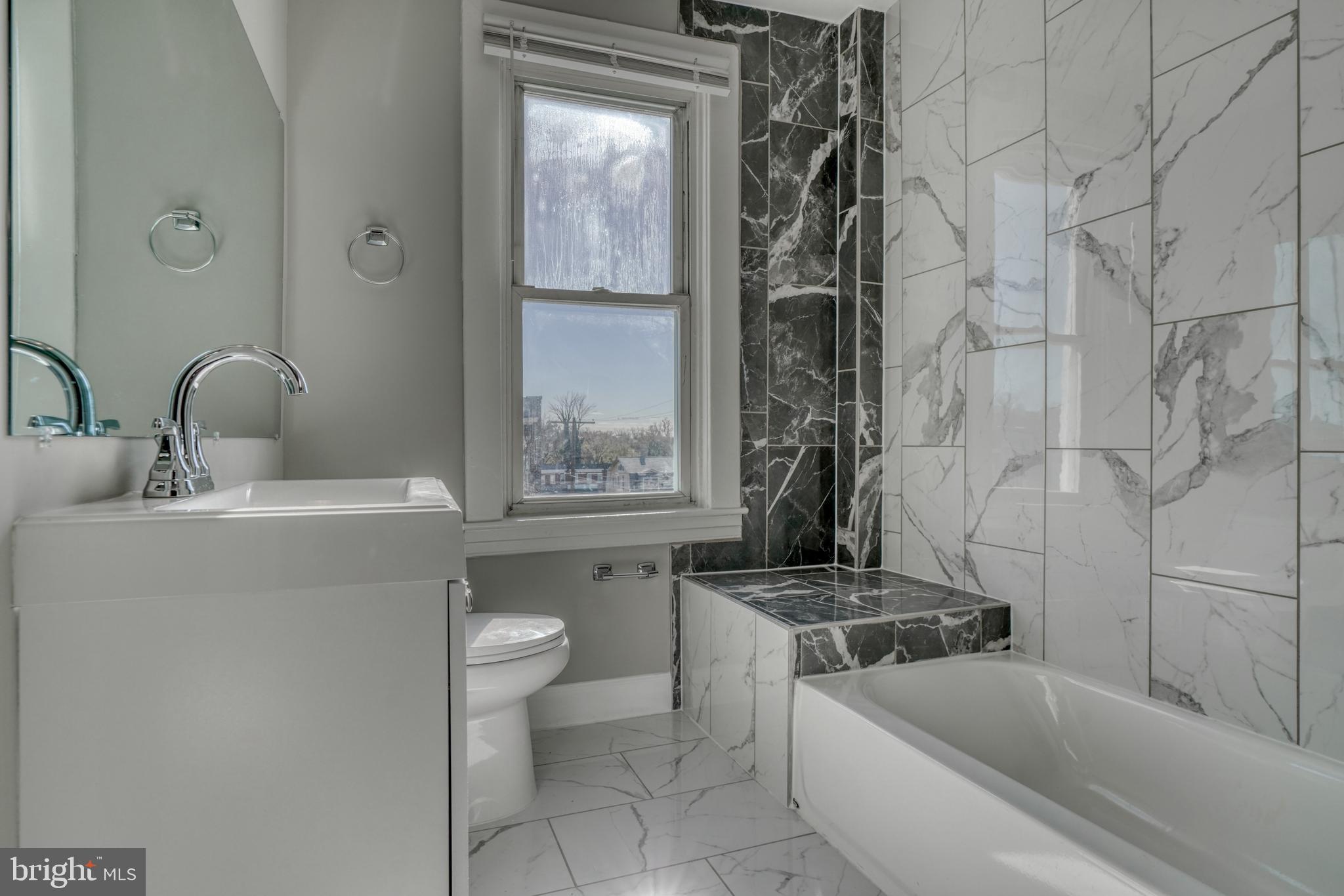 WEST FOREST PARK - Residential