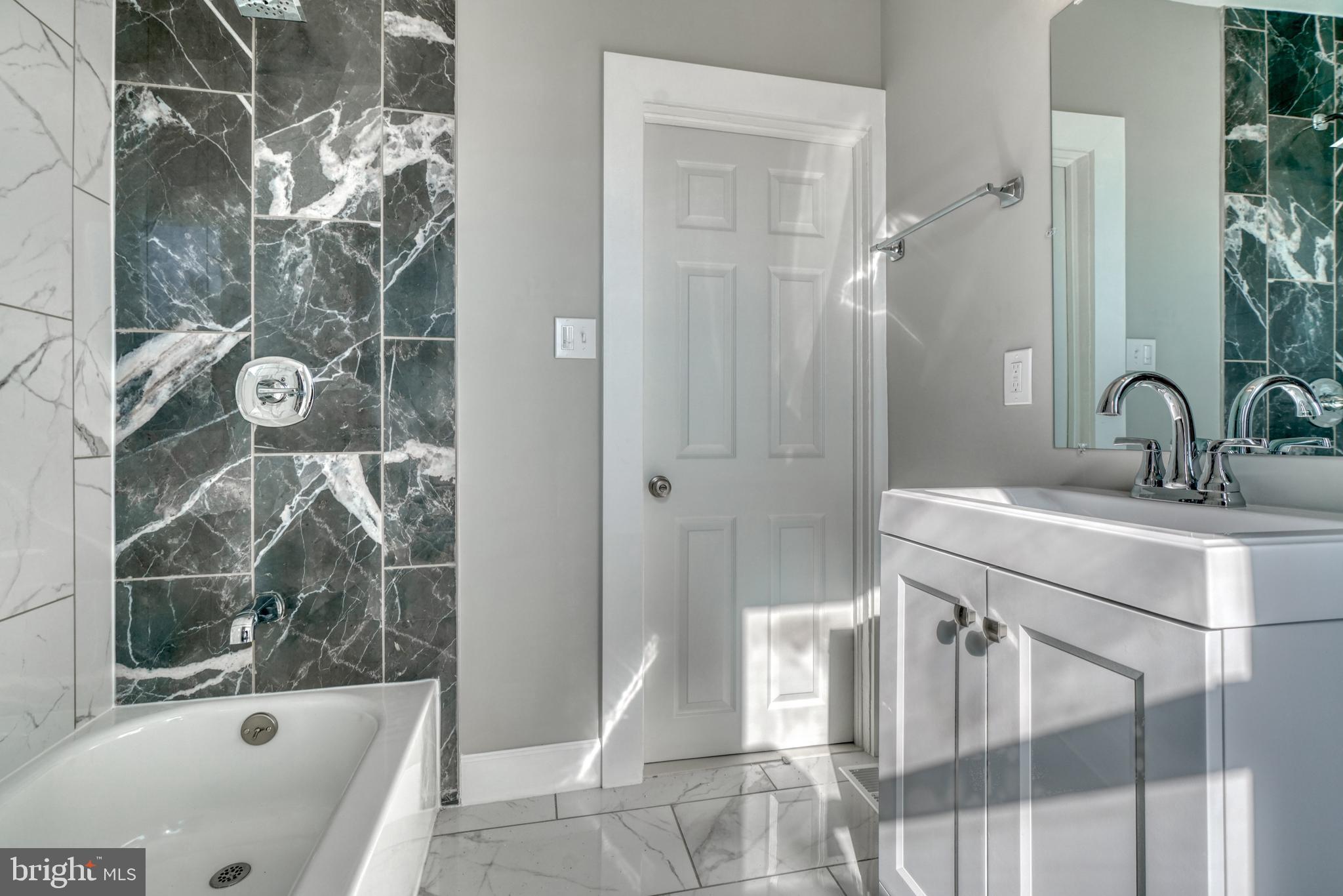 WEST FOREST PARK - Residential