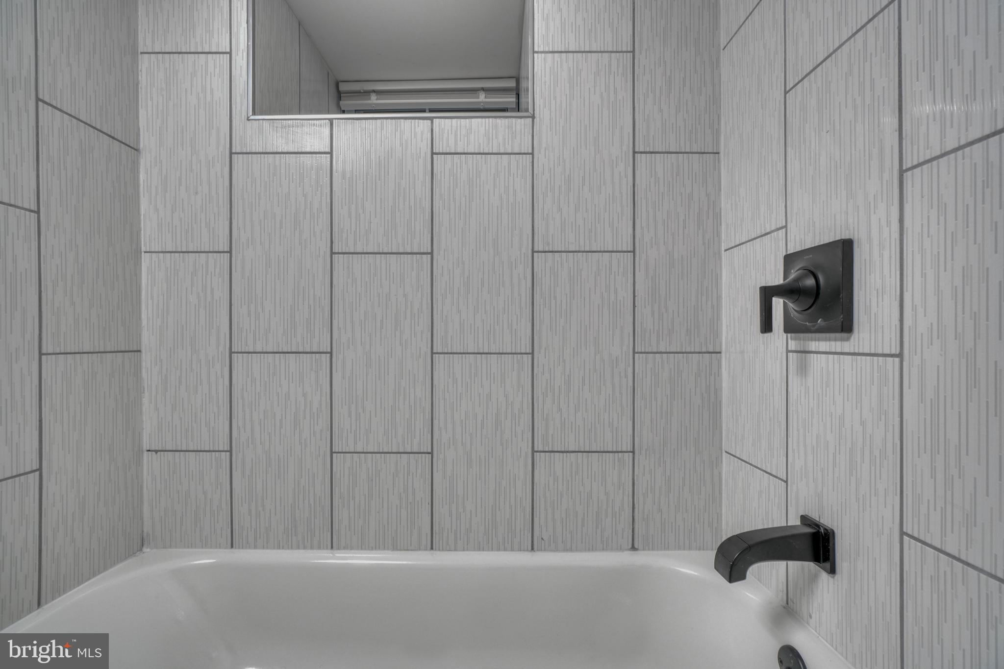 WEST FOREST PARK - Residential