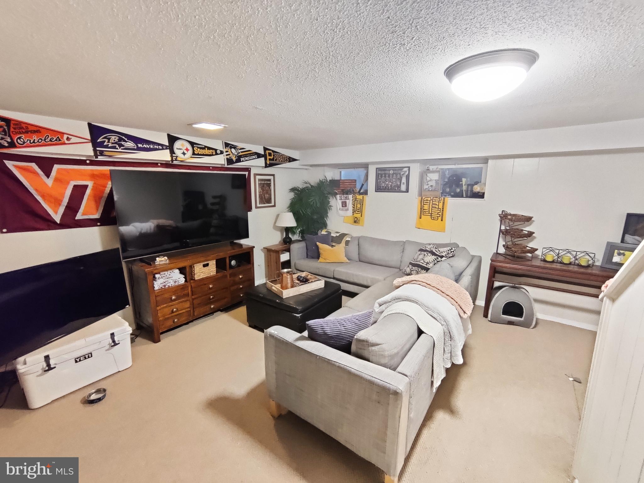 FAIRLINGTON VILLAGES - Residential Lease