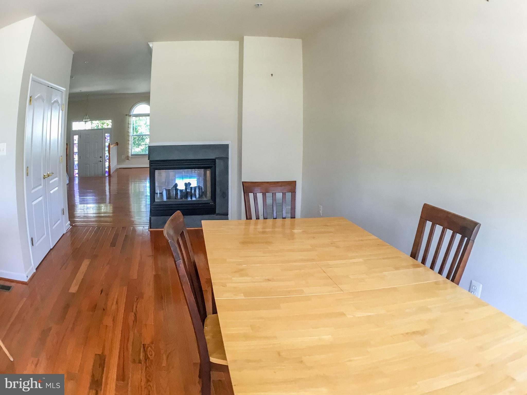 KING FARM BAILEYS COMMON - Residential Lease