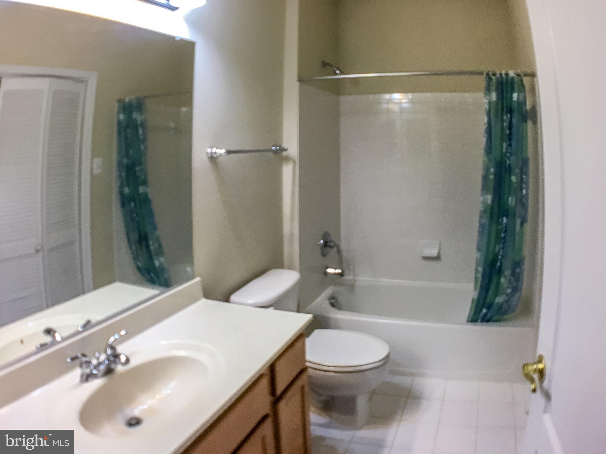 KING FARM BAILEYS COMMON - Residential Lease