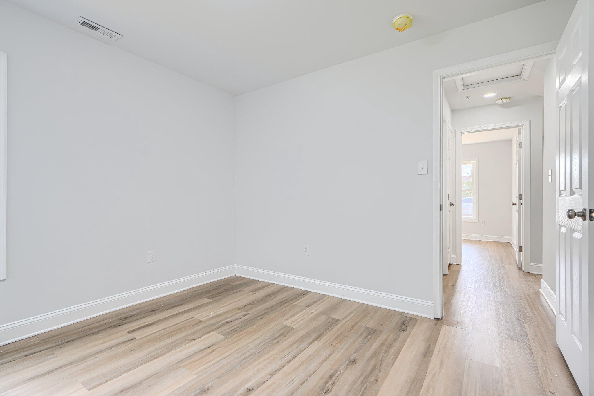 ARLINGTON - Residential