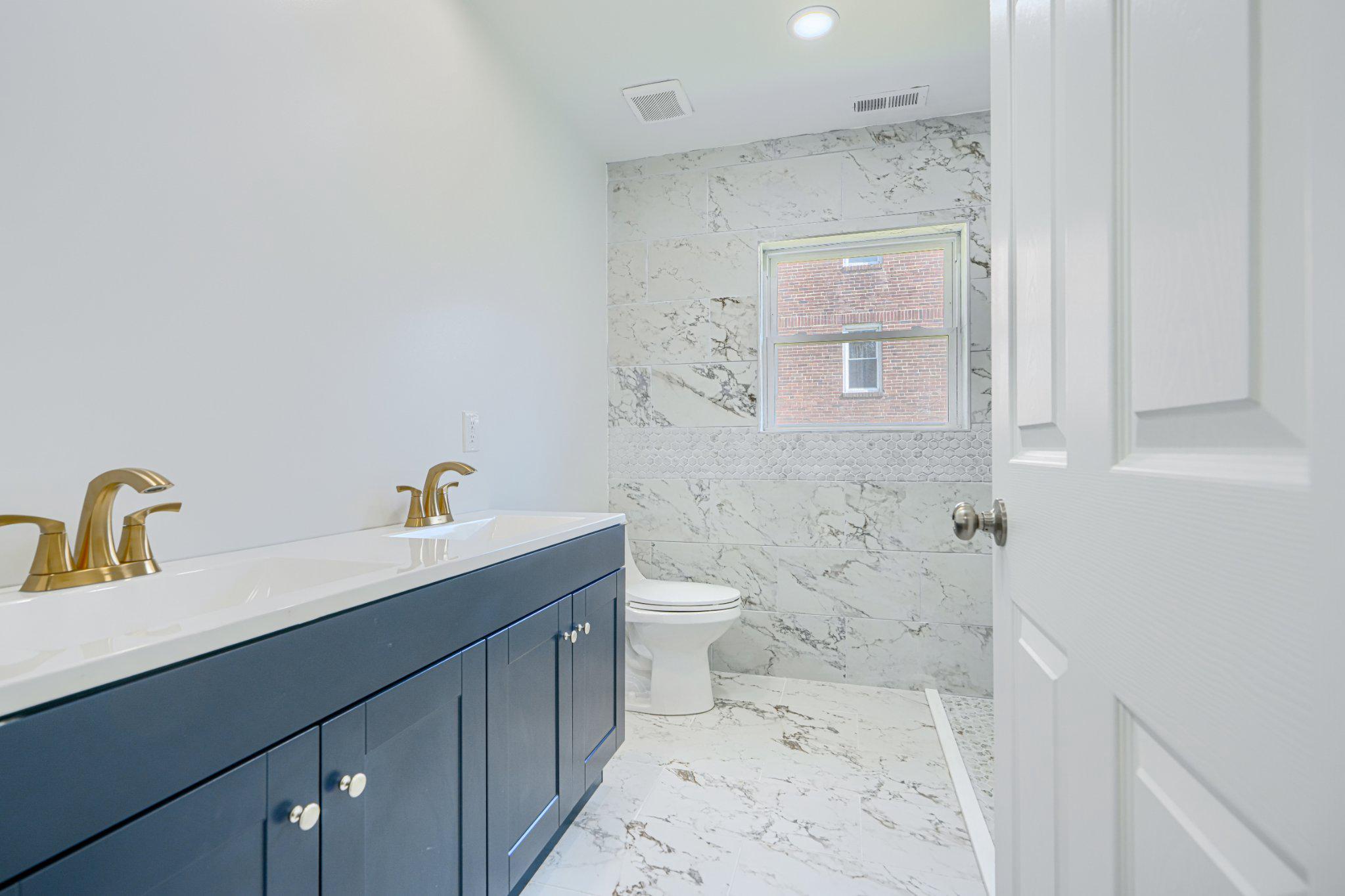 ARLINGTON - Residential