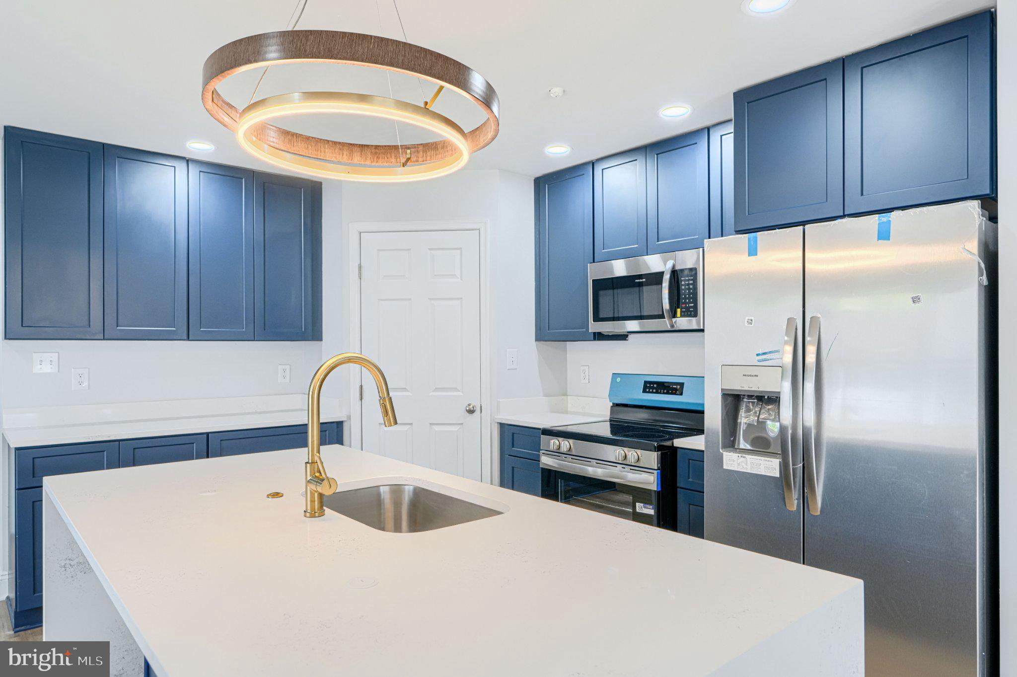 ARLINGTON - Residential