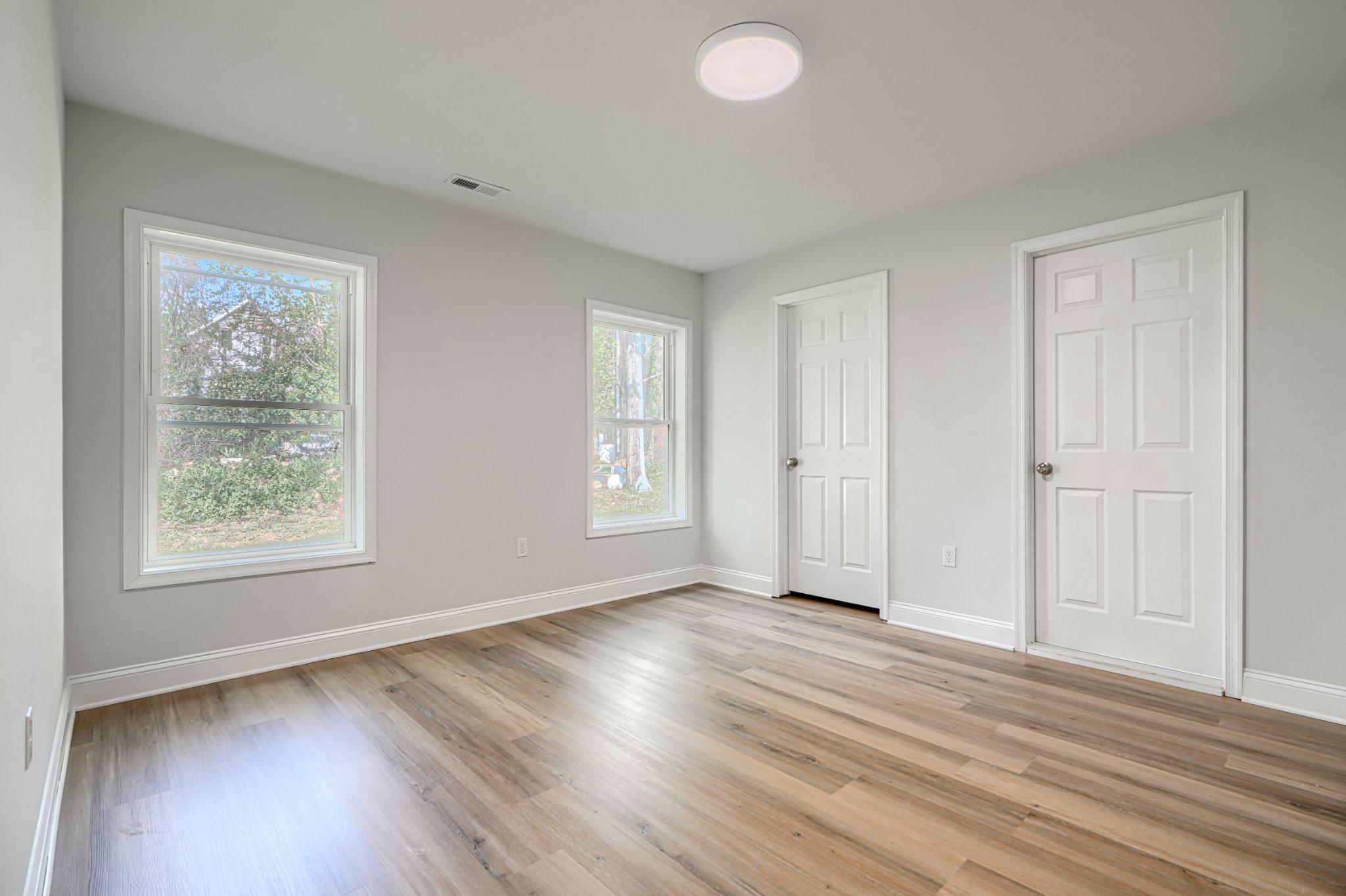 ARLINGTON - Residential