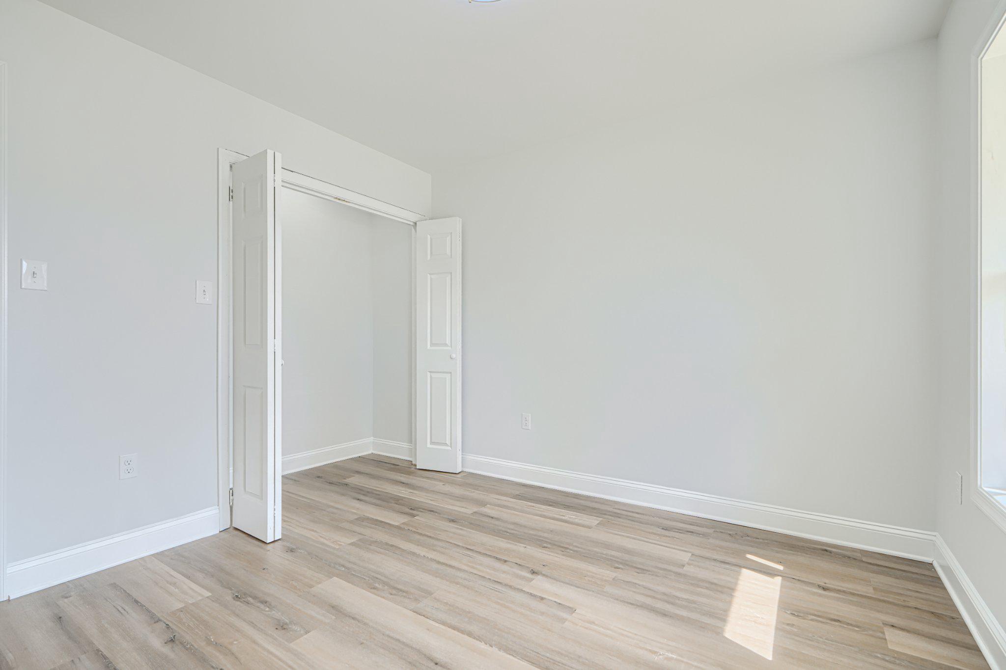 ARLINGTON - Residential