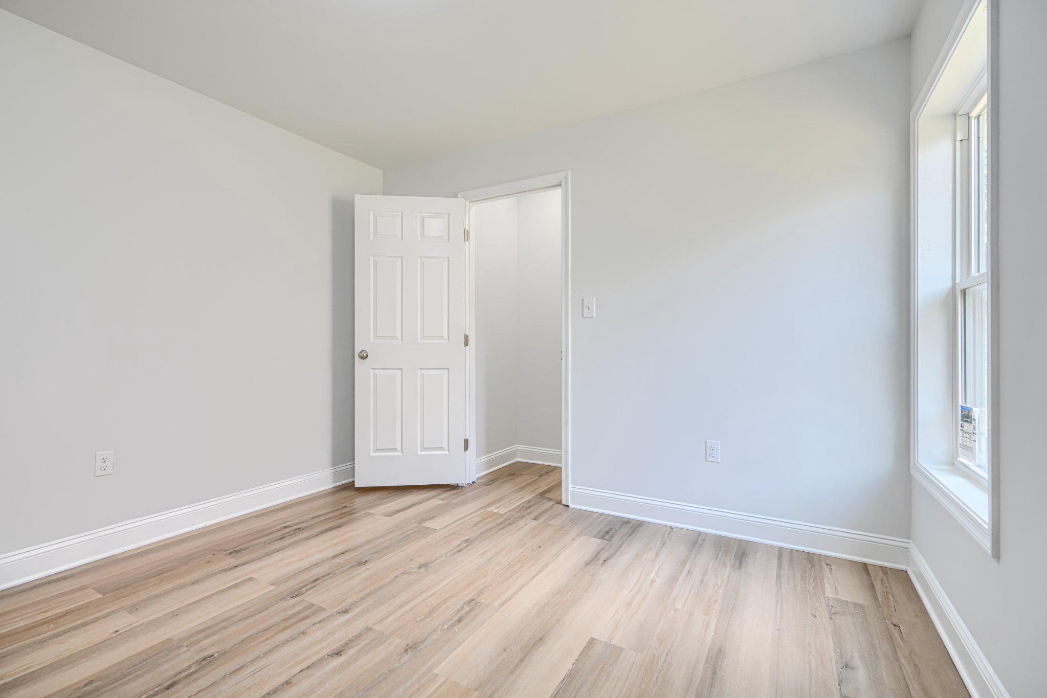 ARLINGTON - Residential