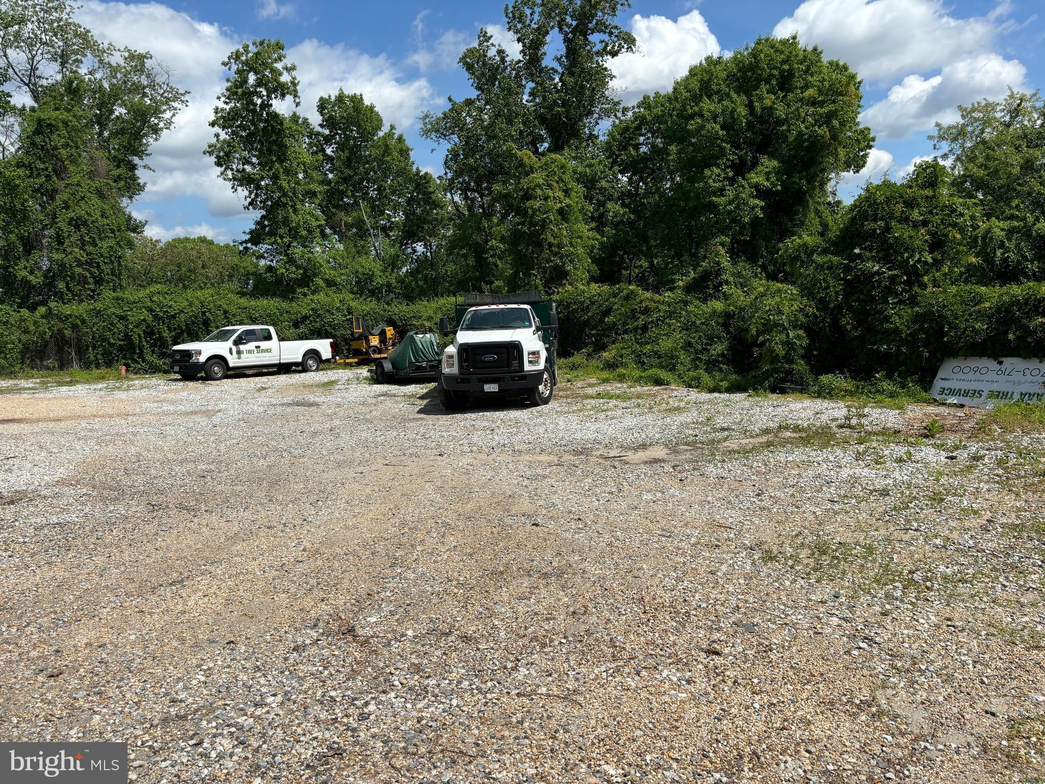 5400 OAKWOOD ROAD 4000