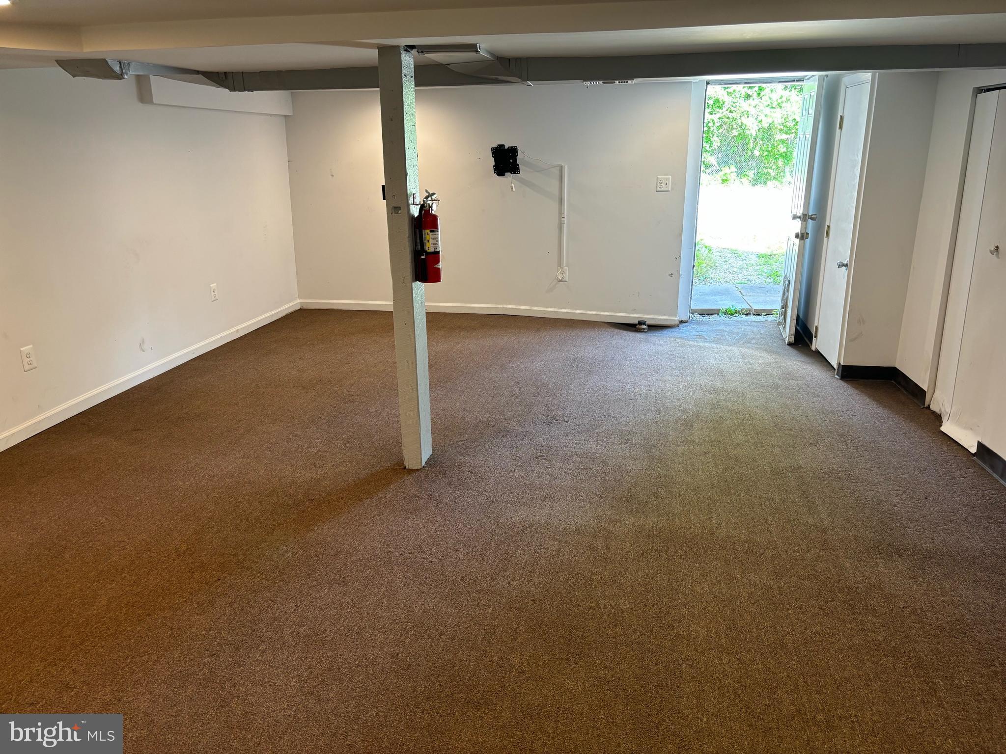 5400 OAKWOOD ROAD 4000