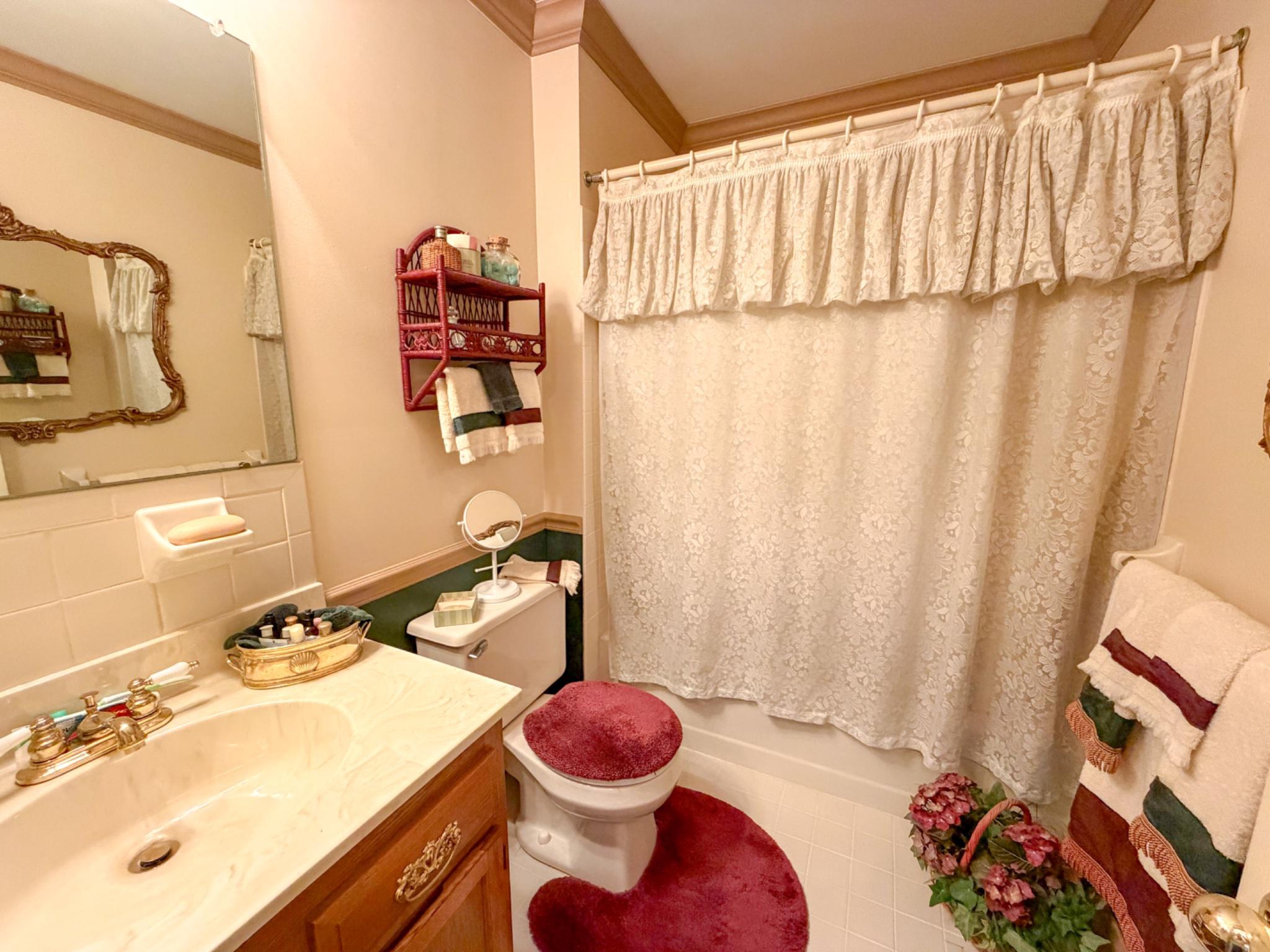 DURHAM MEADOWS - Residential