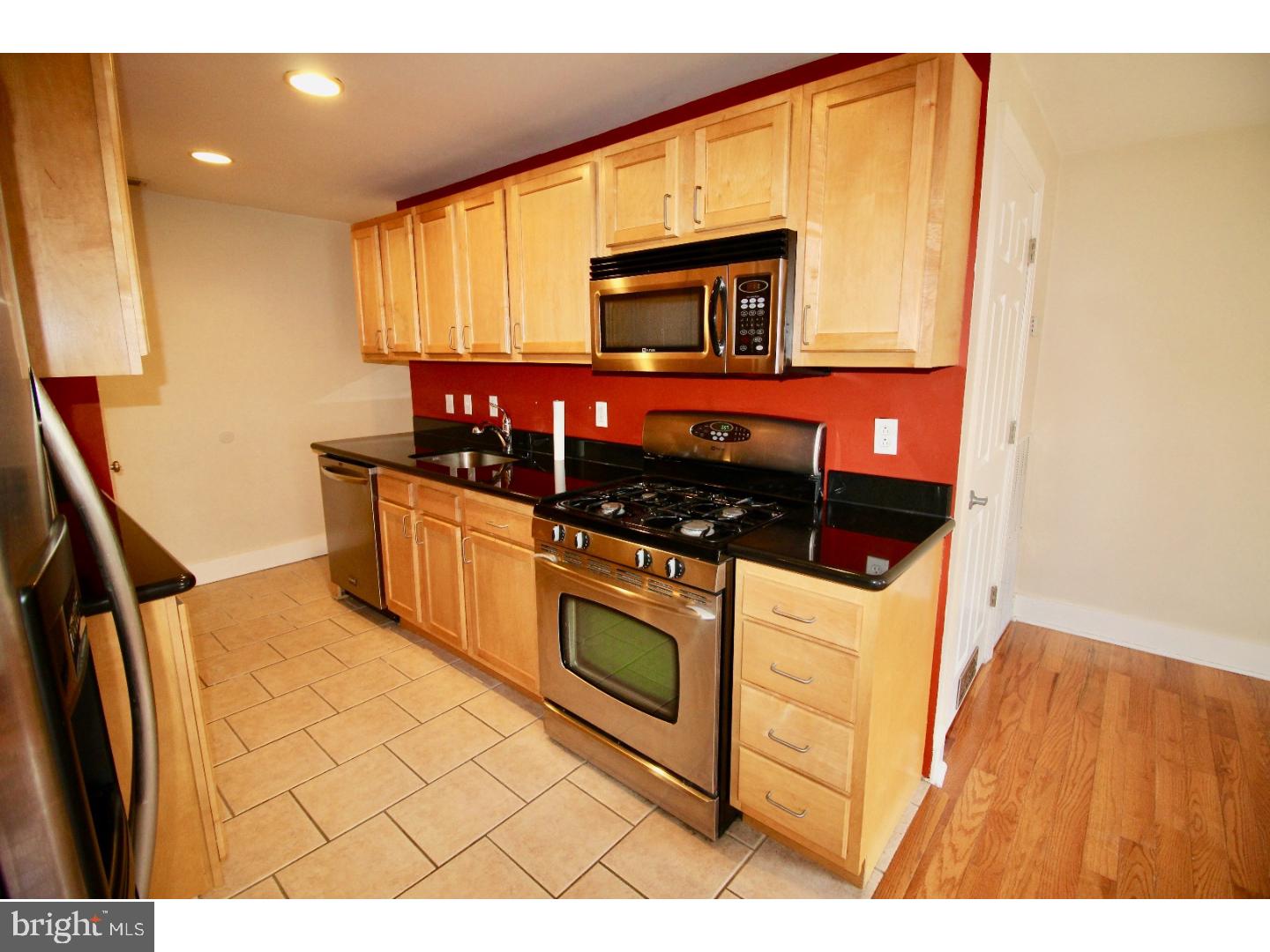 FISHTOWN - Residential Lease