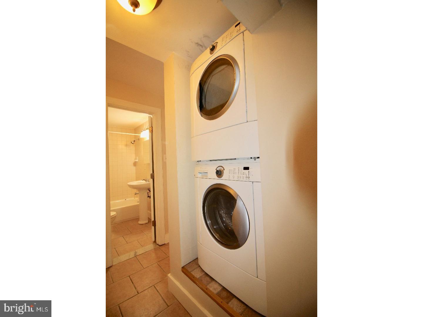 FISHTOWN - Residential Lease