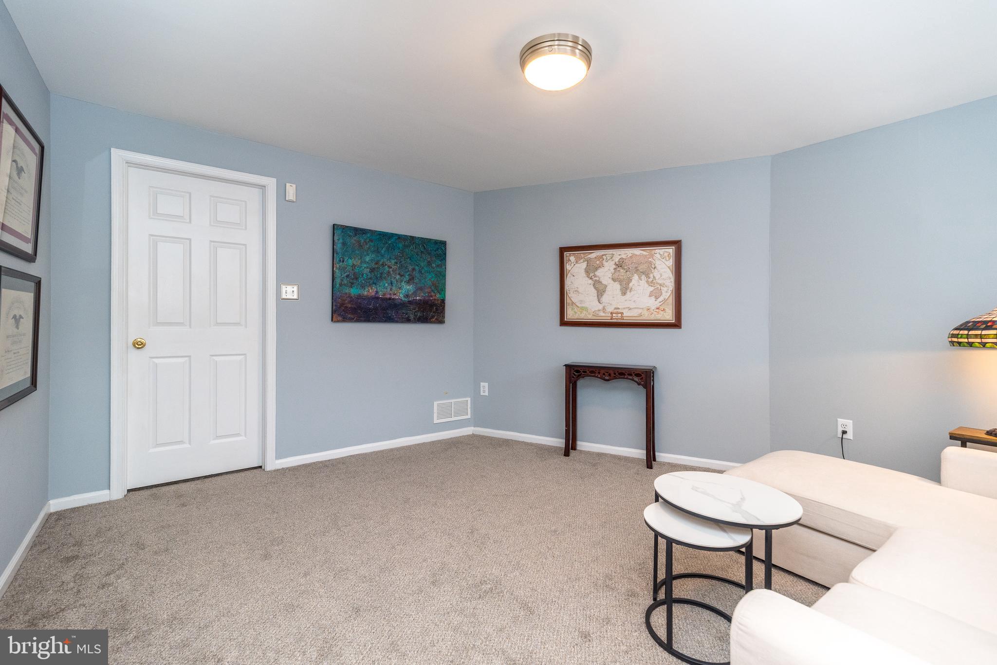 GERMANTOWN (WEST) - Residential