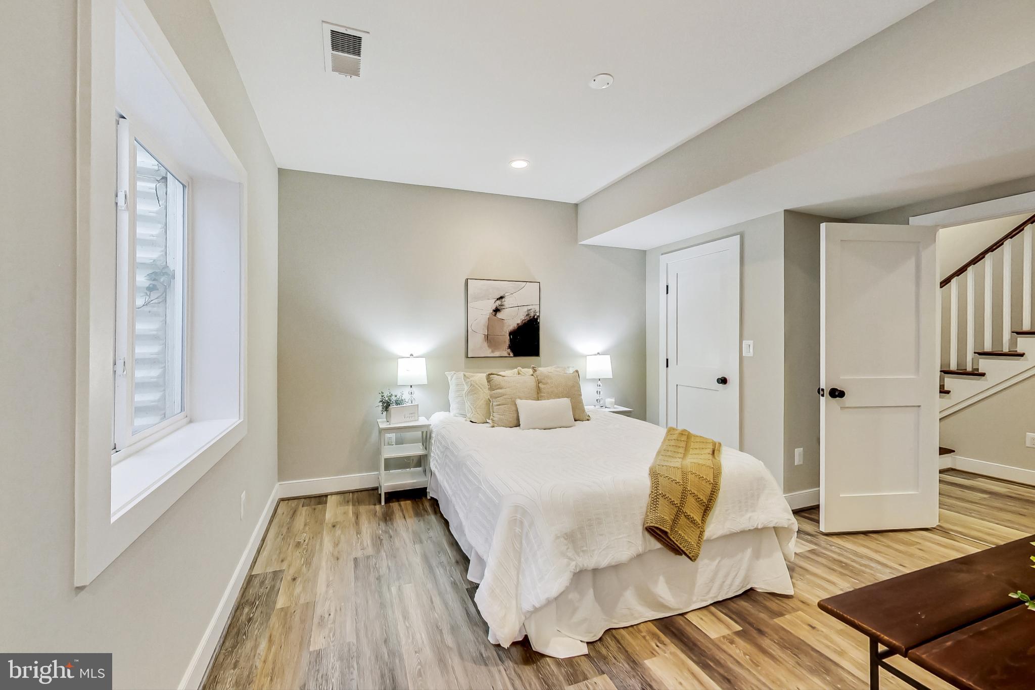 PARKHURST - Residential