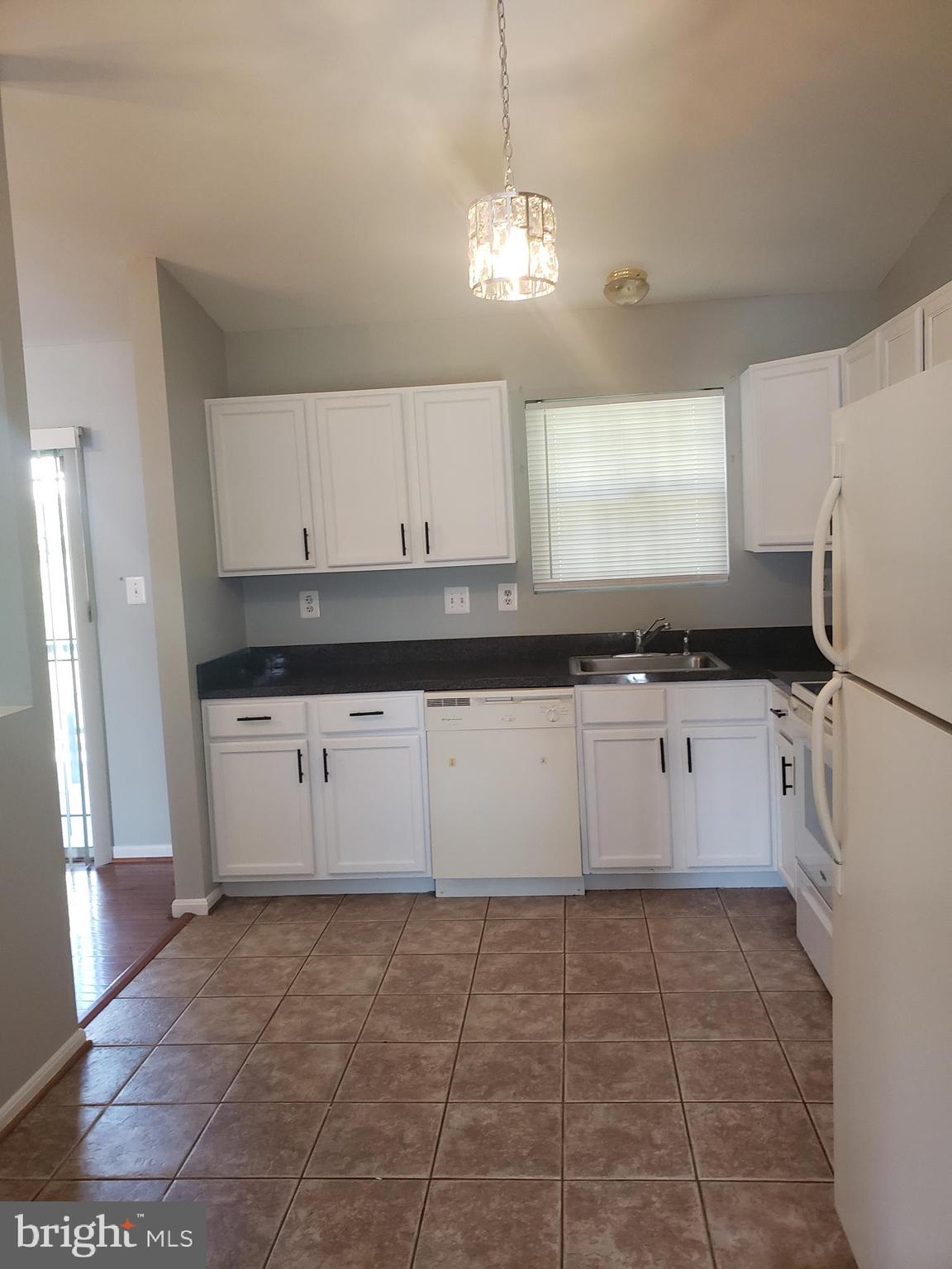 GR CAPITOL HEIGHTS - Residential Lease