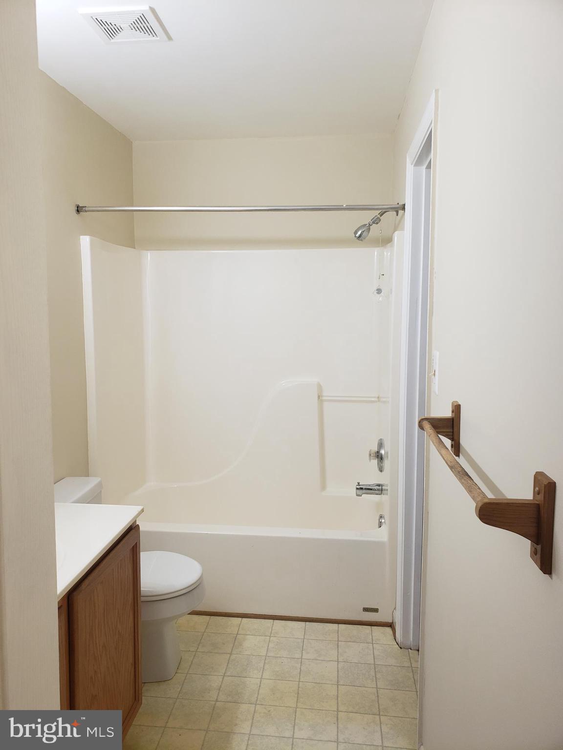 GR CAPITOL HEIGHTS - Residential Lease