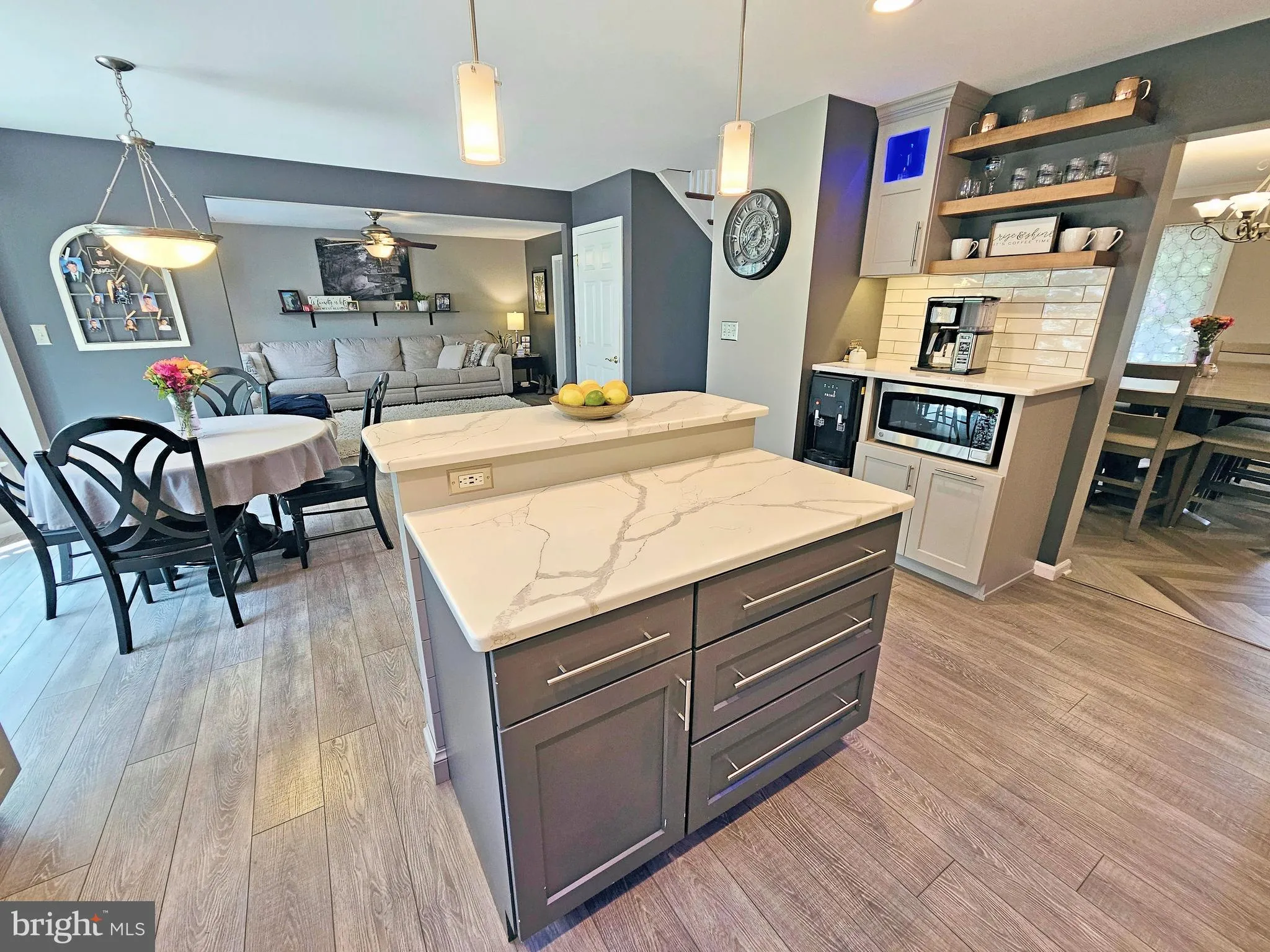 Lititz, Pennsylvania 17543, United States, 4 Bedrooms Bedrooms, ,3 BathroomsBathrooms,Residential,Coming Soon,169861