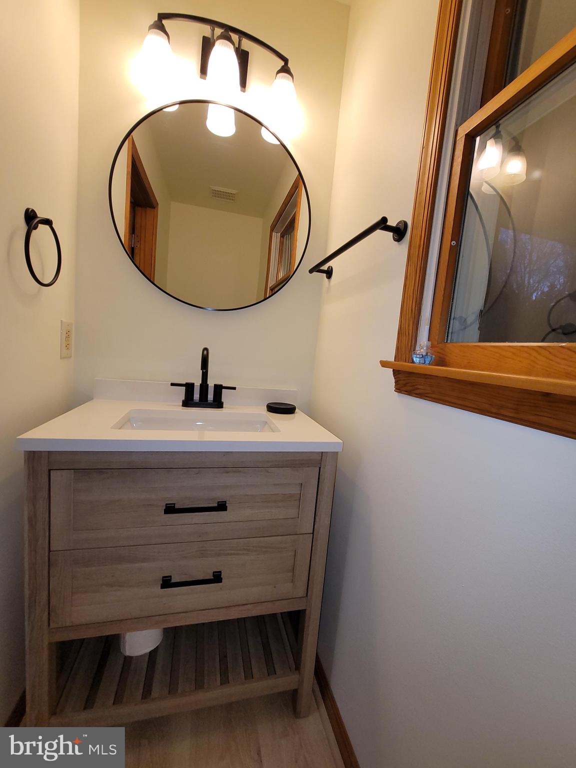 CREEK POINT - Residential