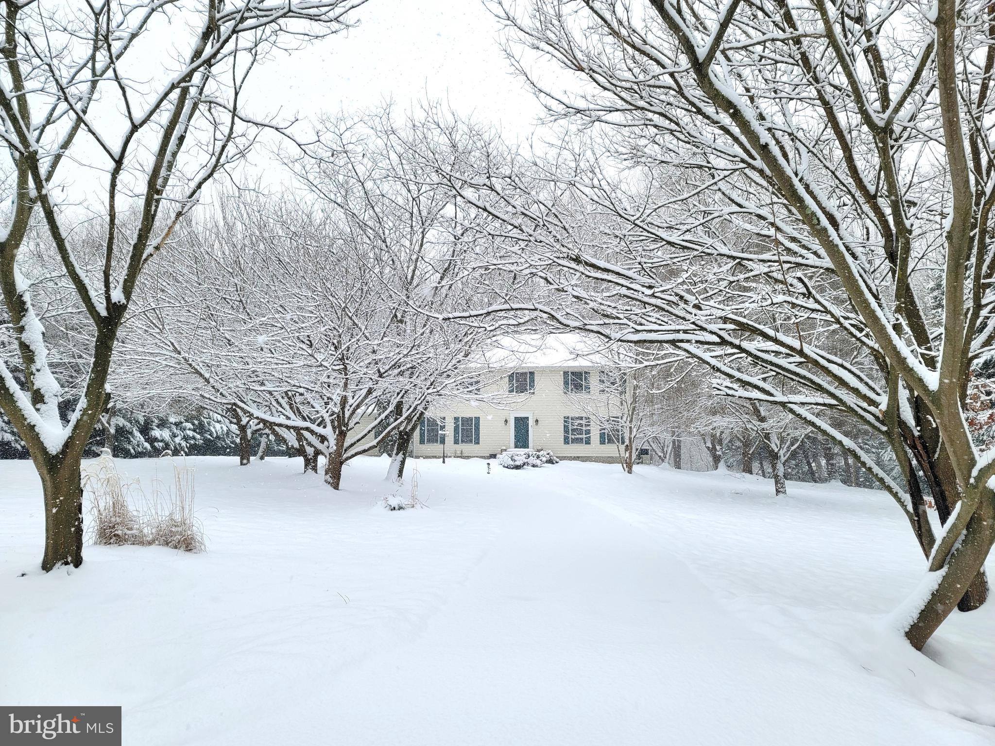 CREEK POINT - Residential