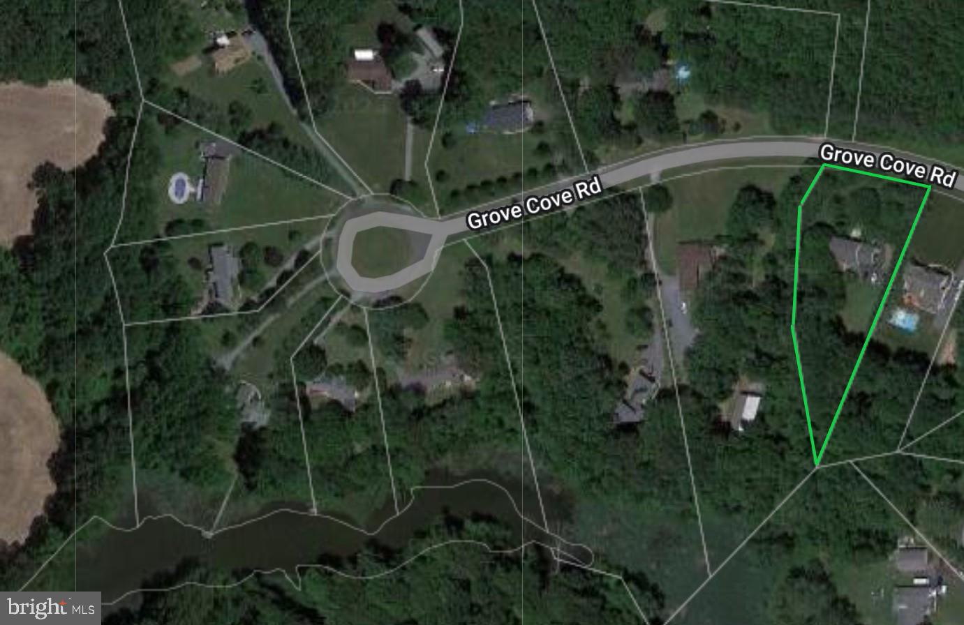 CREEK POINT - Residential