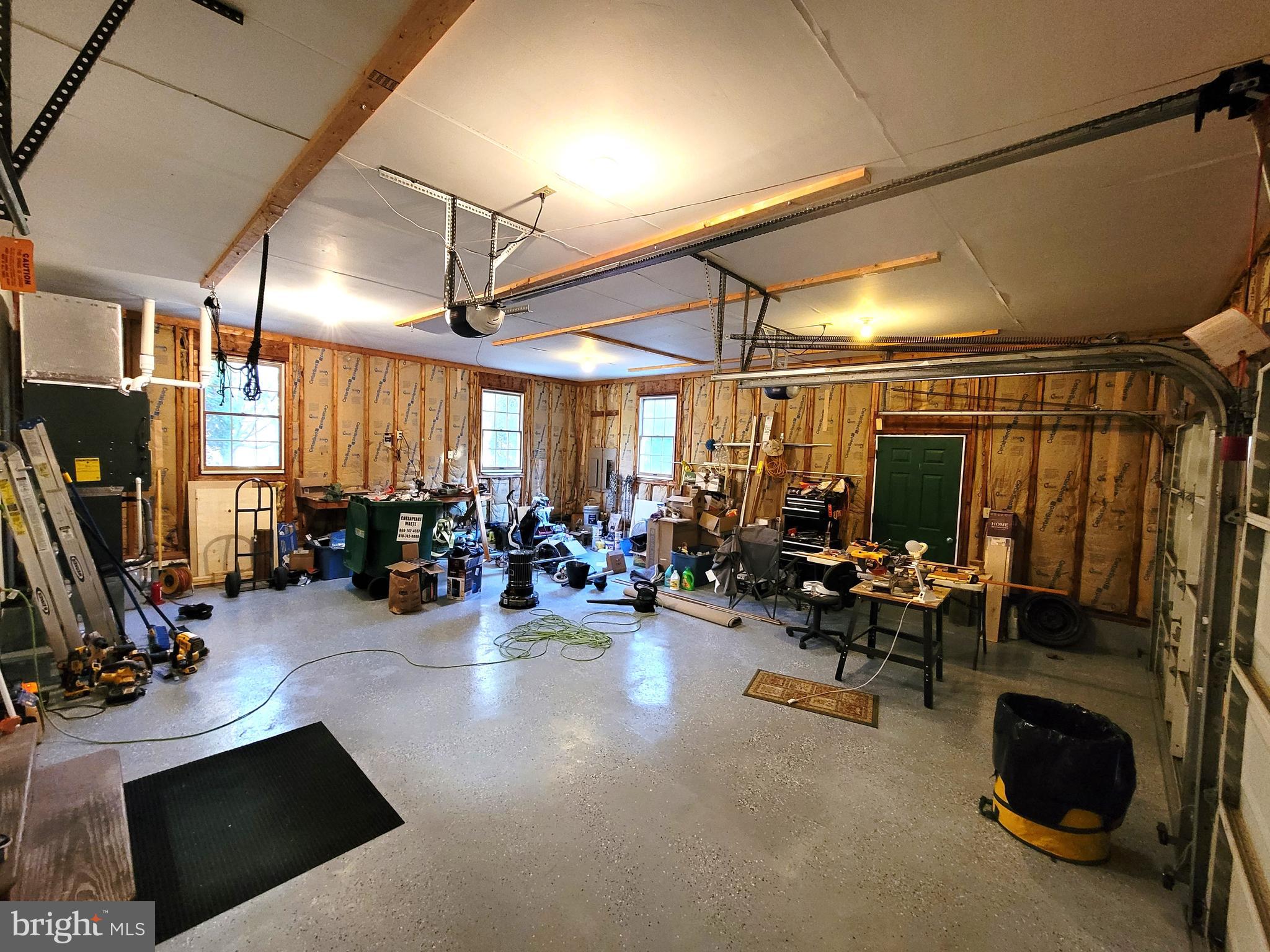 CREEK POINT - Residential