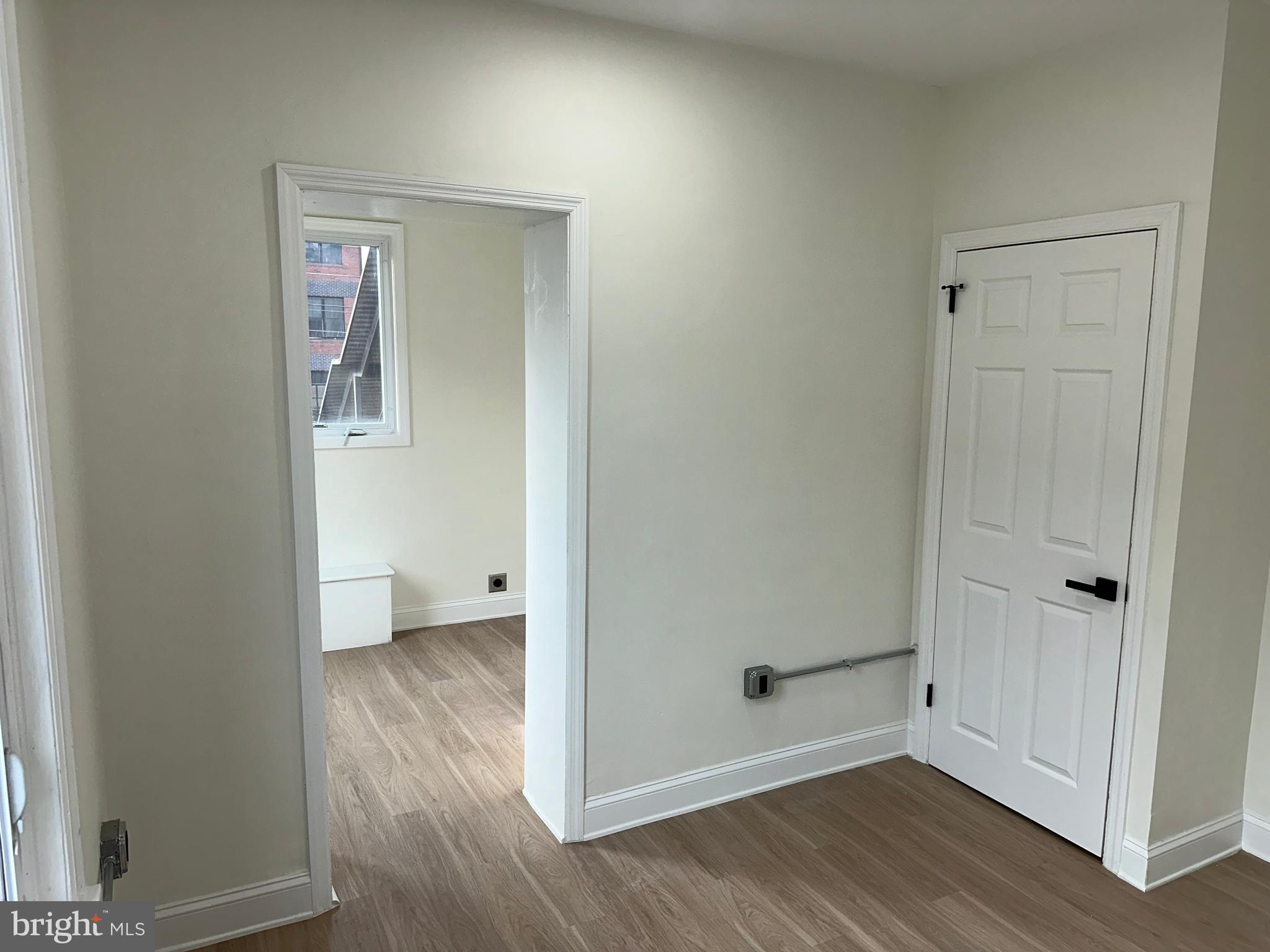 OLDE KENSINGTON - Commercial Sale