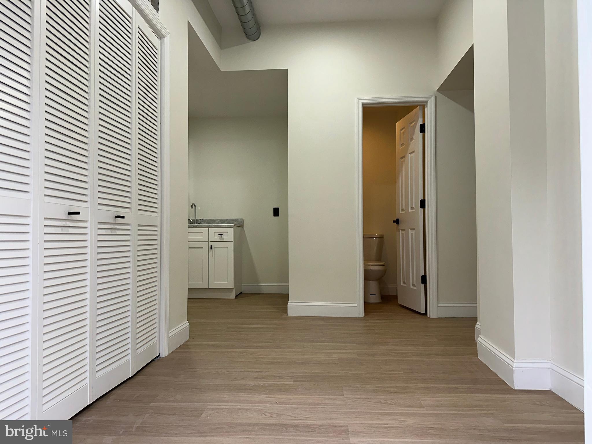 OLDE KENSINGTON - Commercial Sale