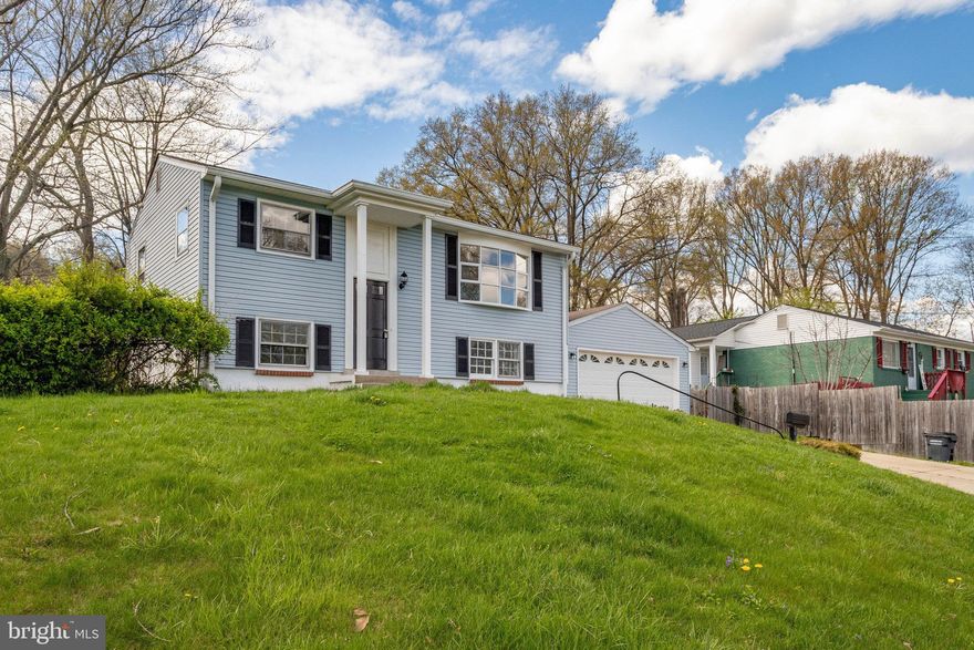 Showings to start at 12:30pm.
Welcome home to 1403 Idaho Street. This freshly updated single family home includes updates to the kitchen and both bathrooms. New carpet and paint throughout. Oversized attached garage boasts enough space for 4 cars inside or a very large workshop. Pictures coming soon. Expected on market by 4/13/2022. Seller prefers Champion Title. Agent Owner.