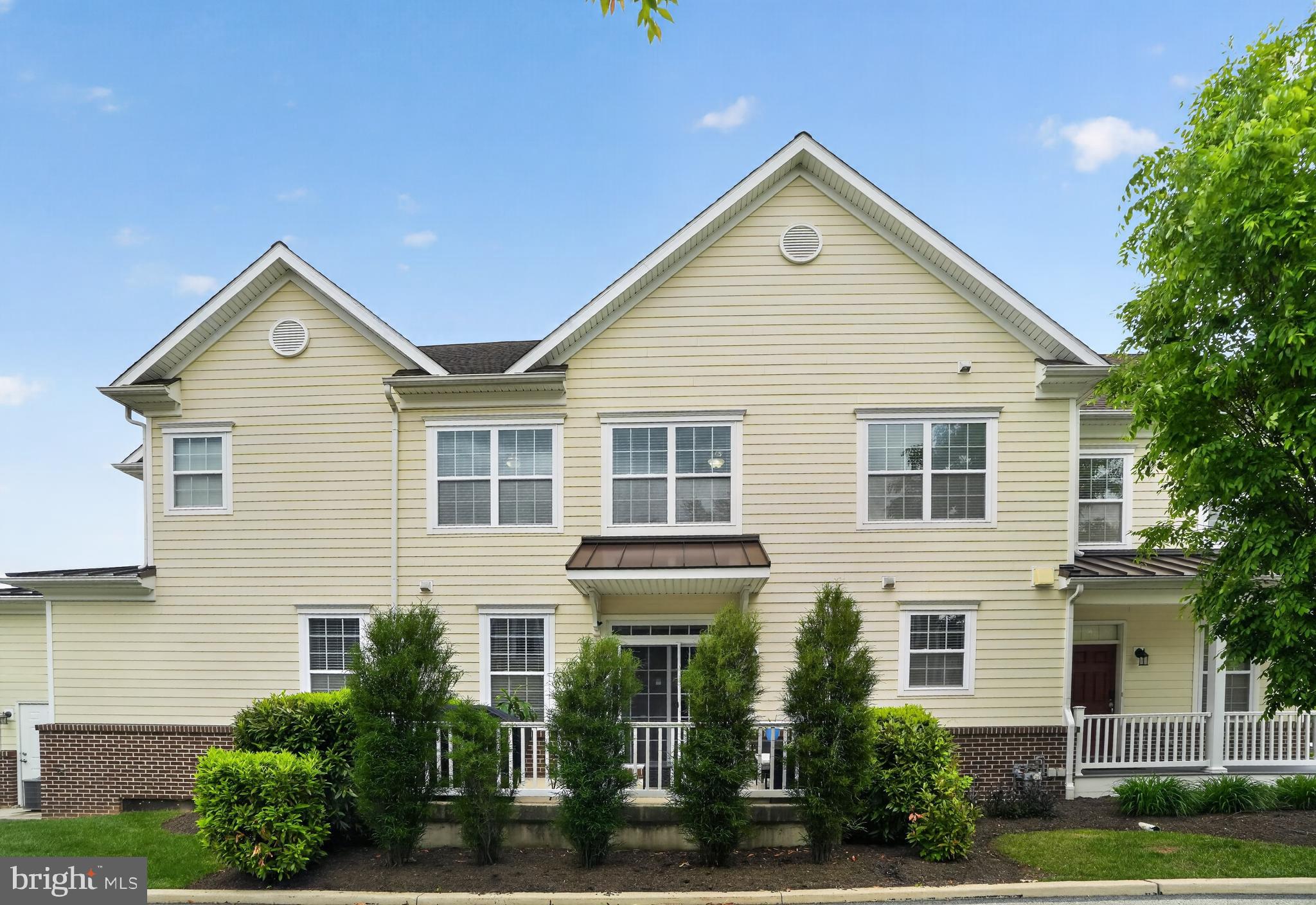 PICKERING CROSSING - Residential