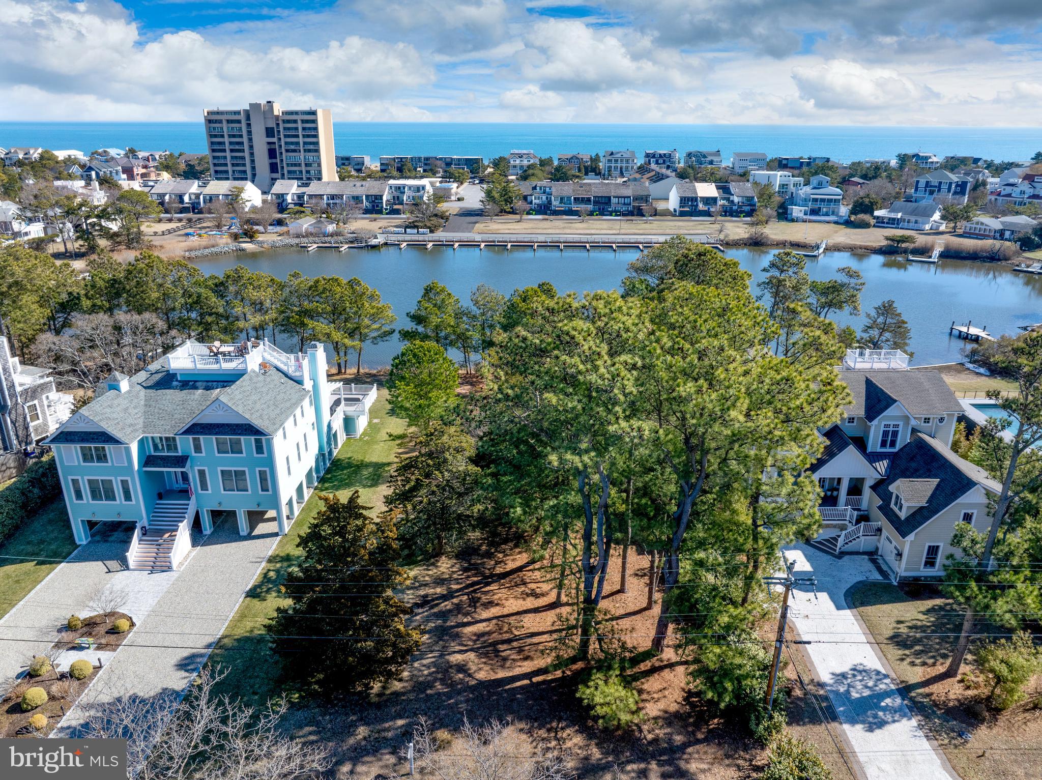 31 E HOLLY RD LOT #68, NORTH SHORES