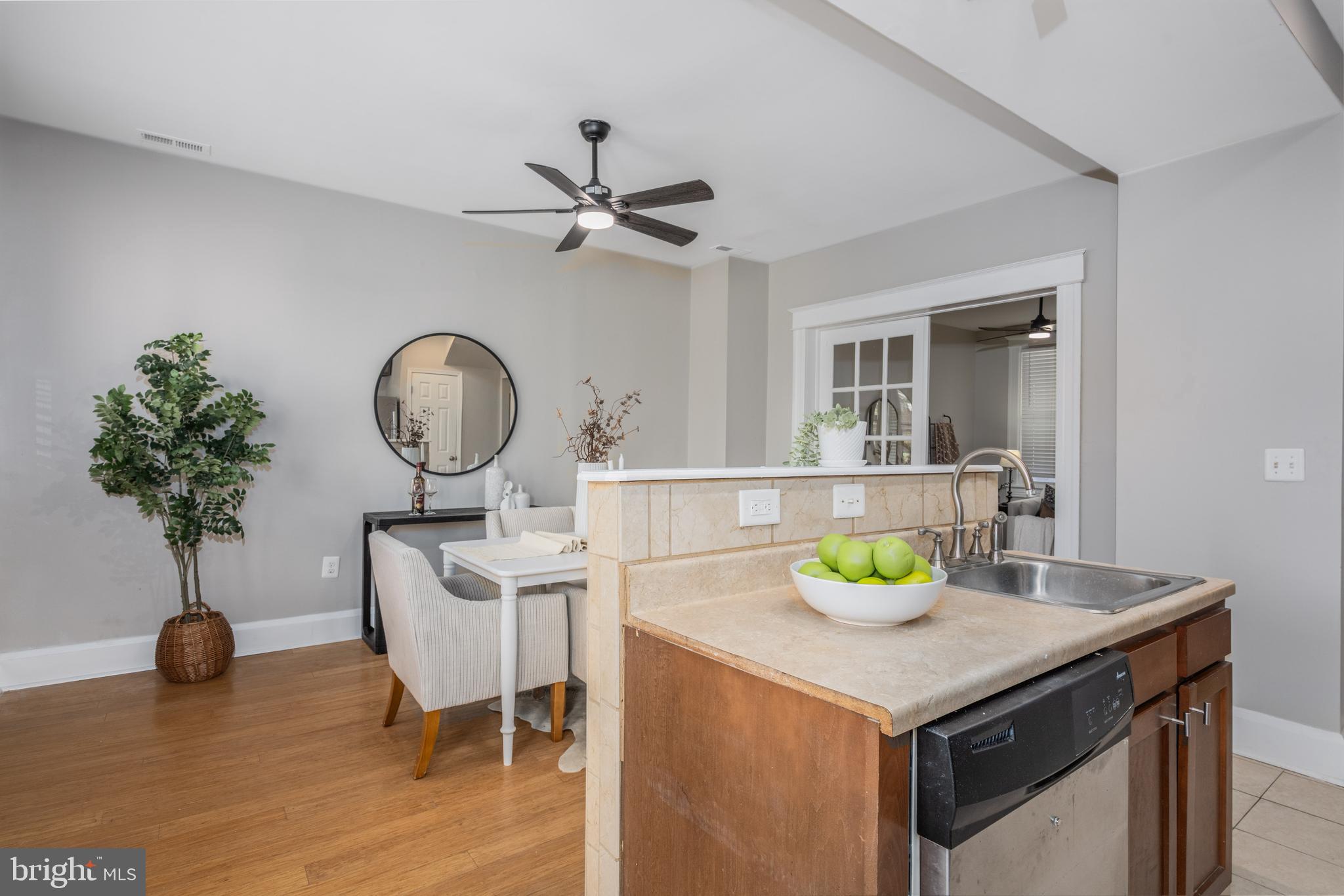 WAVERLY - Residential
