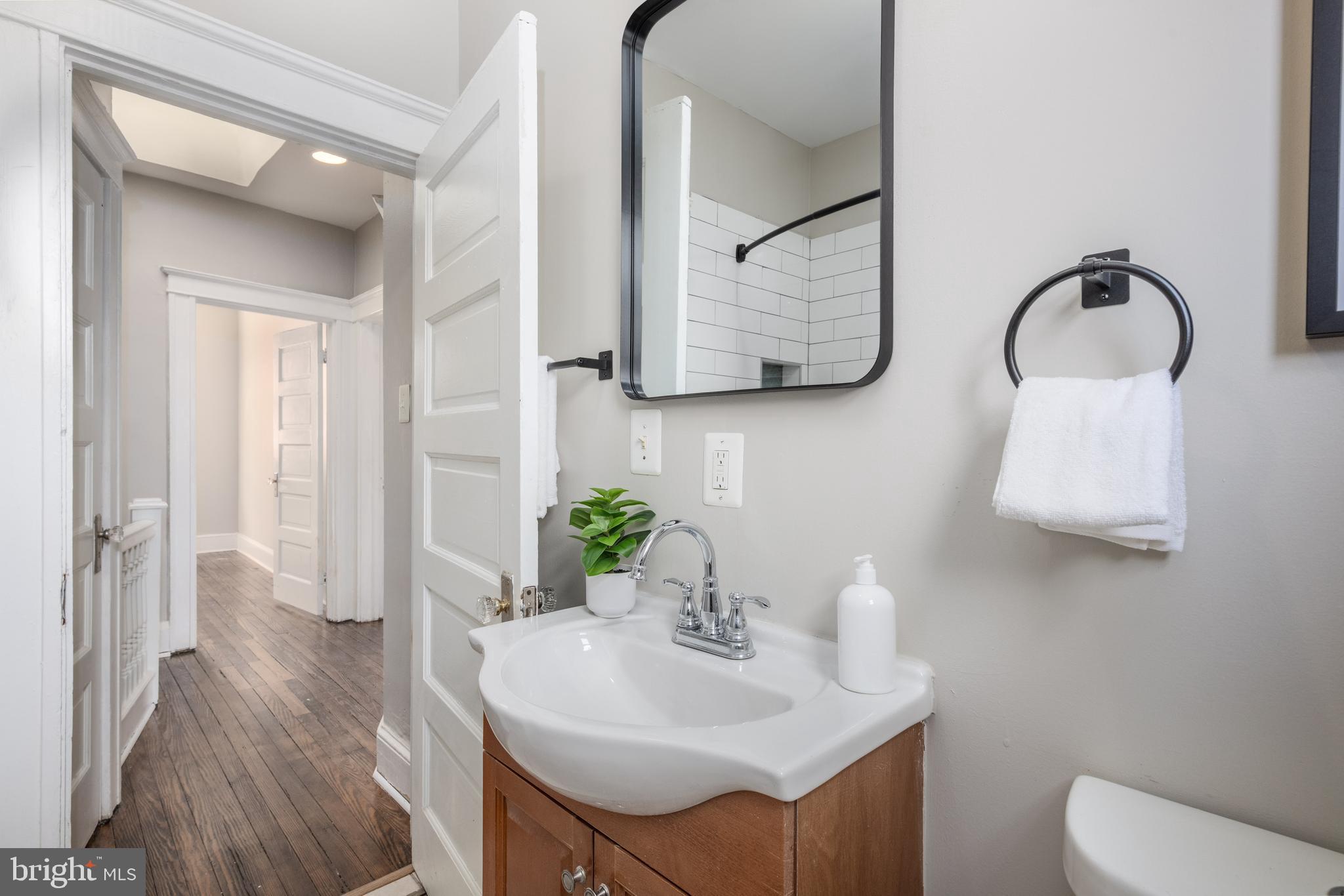 WAVERLY - Residential