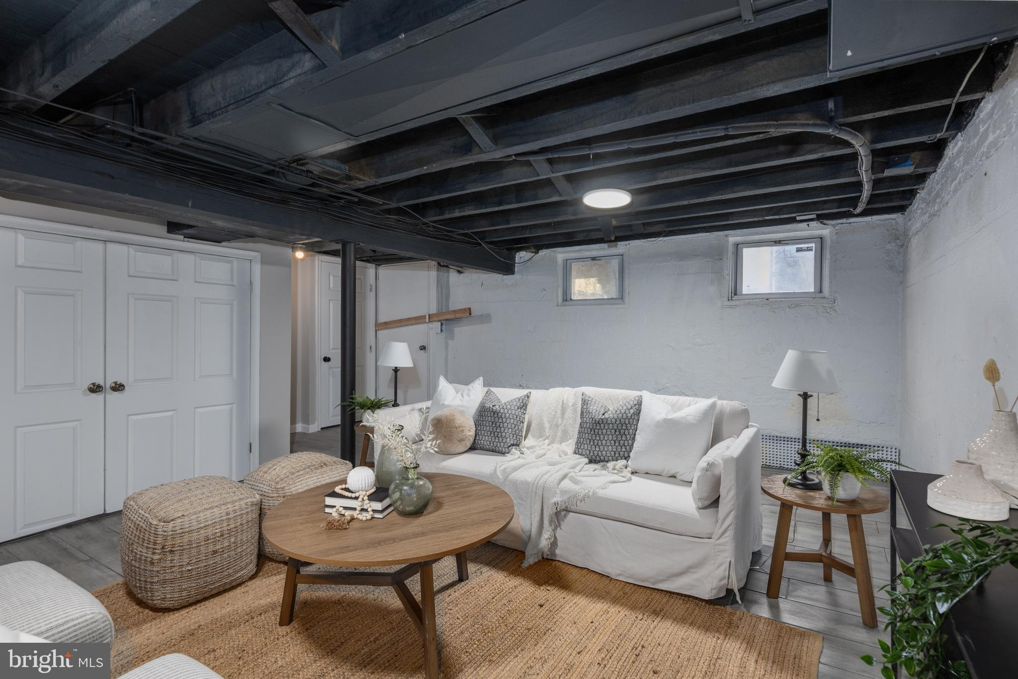 WAVERLY - Residential